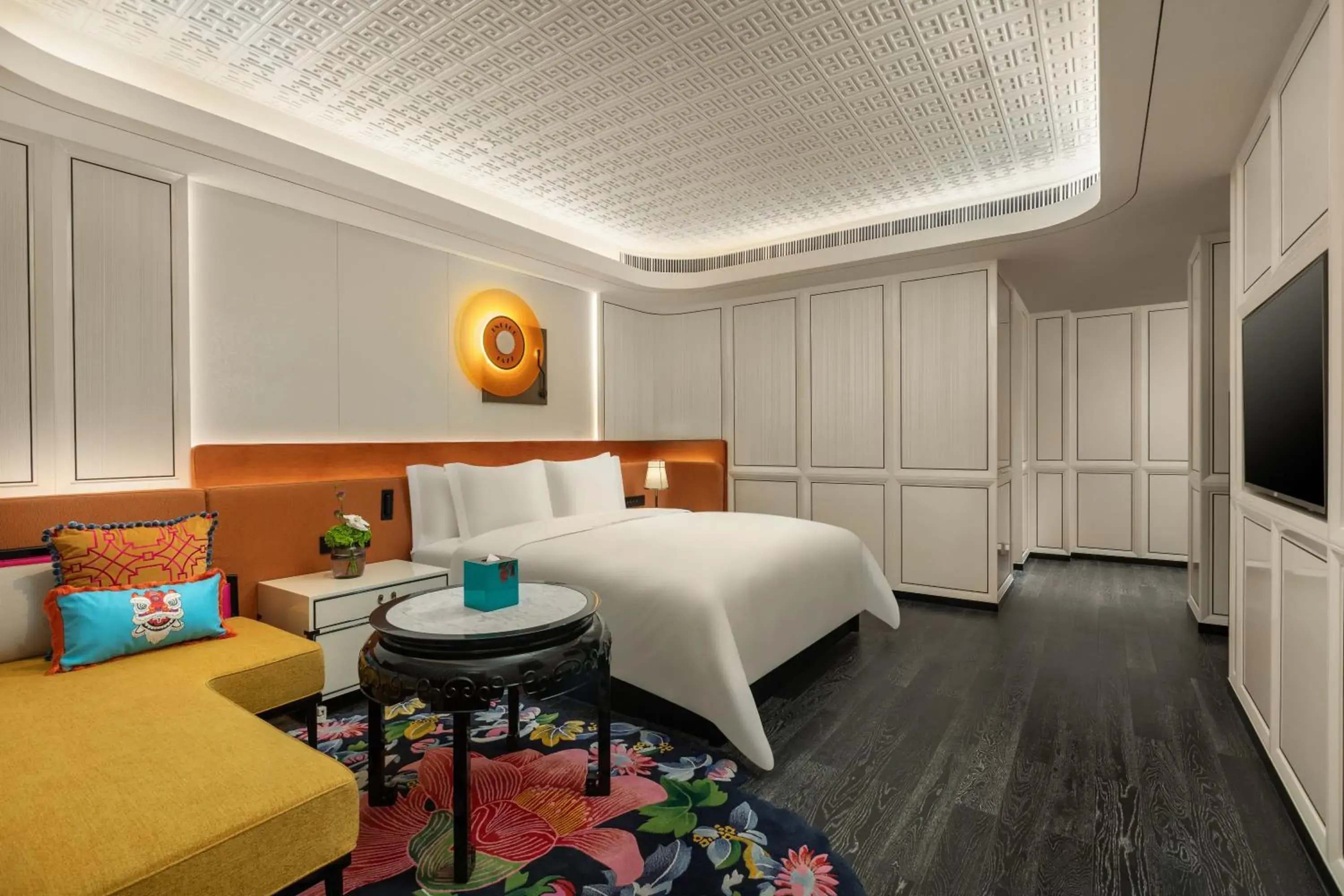 1 King Premium Canton Tower View Balcony in Hotel Indigo Guangzhou Haixinsha by IHG - Free Shuttle Bus to Canton Fair Complex during Canton Fair period 1 King Premium Canton Tower View Balcony in Hotel Indigo Guangzhou Haixinsha by IHG - Free Shuttle Bus to Canton Fair Complex during Canton Fair period