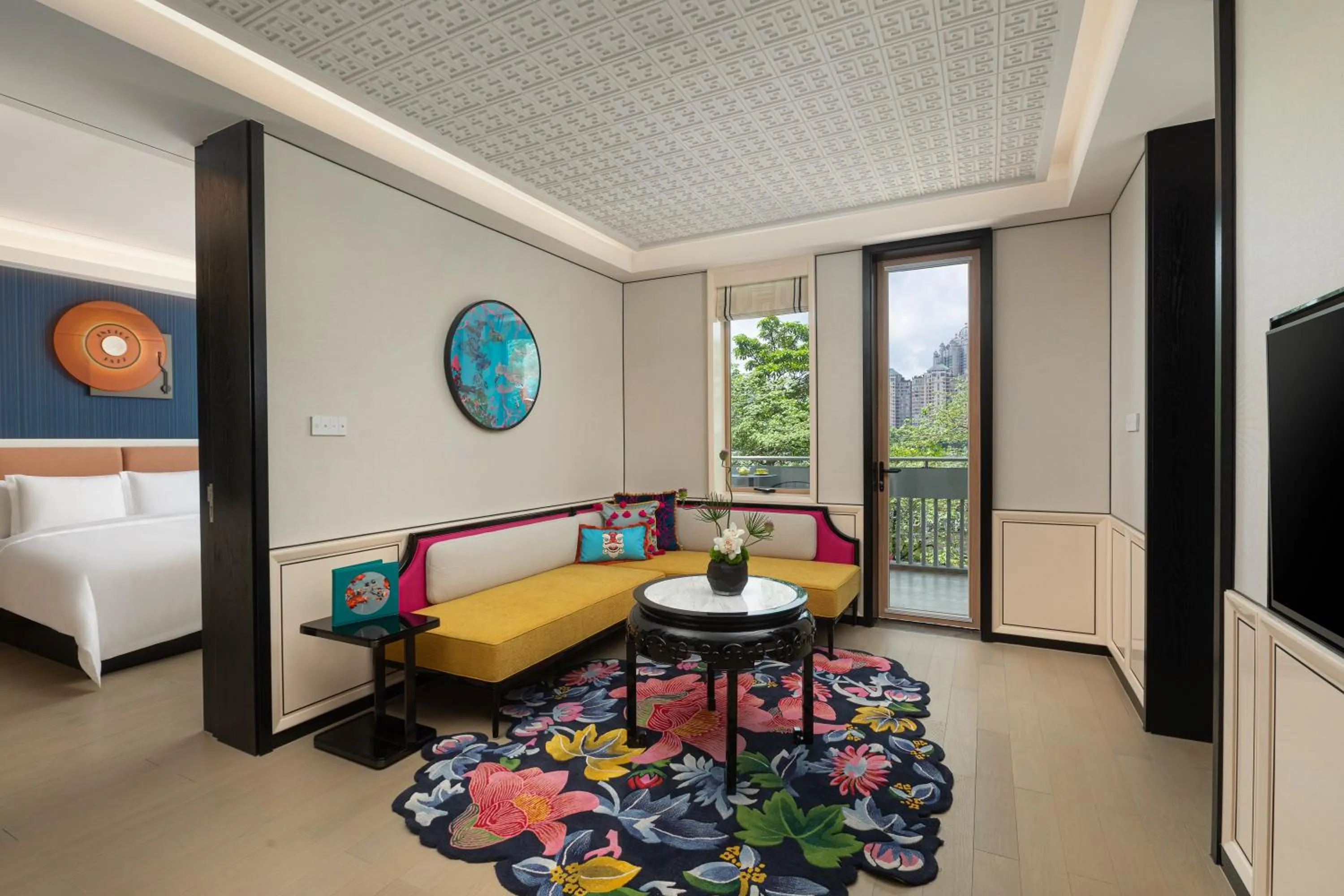 View (from property/room), Bed in Hotel Indigo Guangzhou Haixinsha by IHG