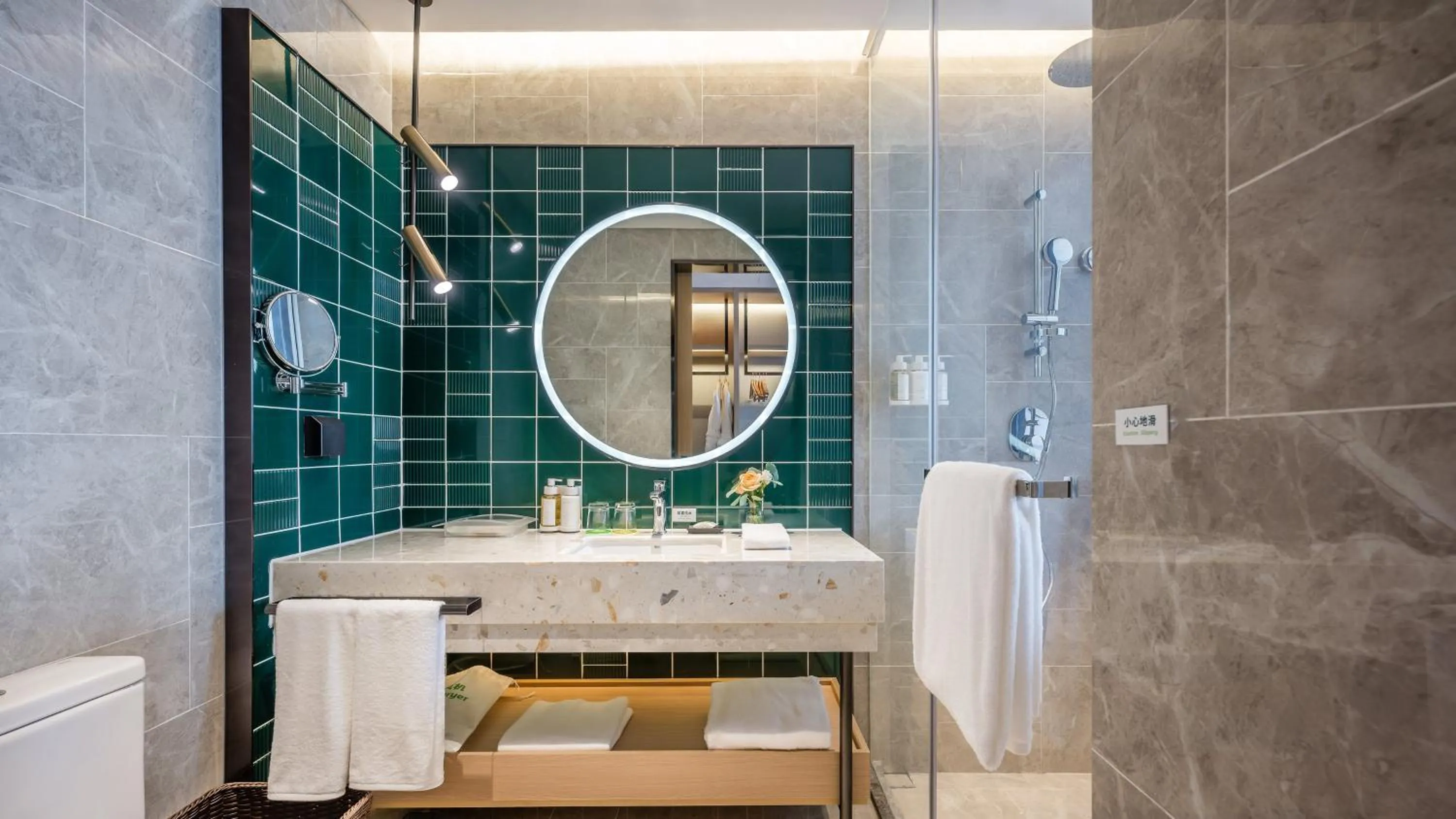 Photo of the whole room in Holiday Inn Xi'an East by IHG