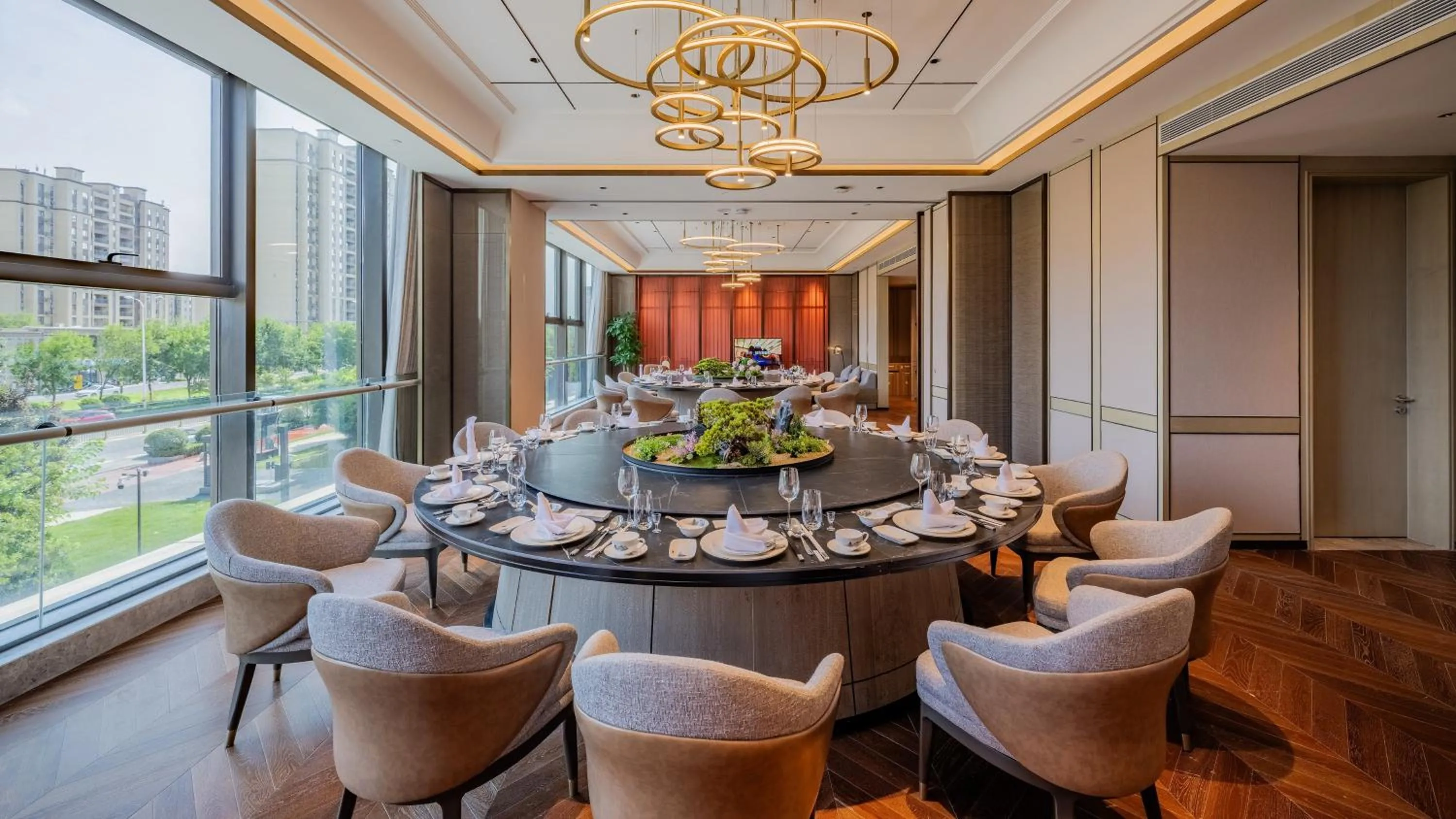 Restaurant/places to eat in Holiday Inn Xi'an East by IHG