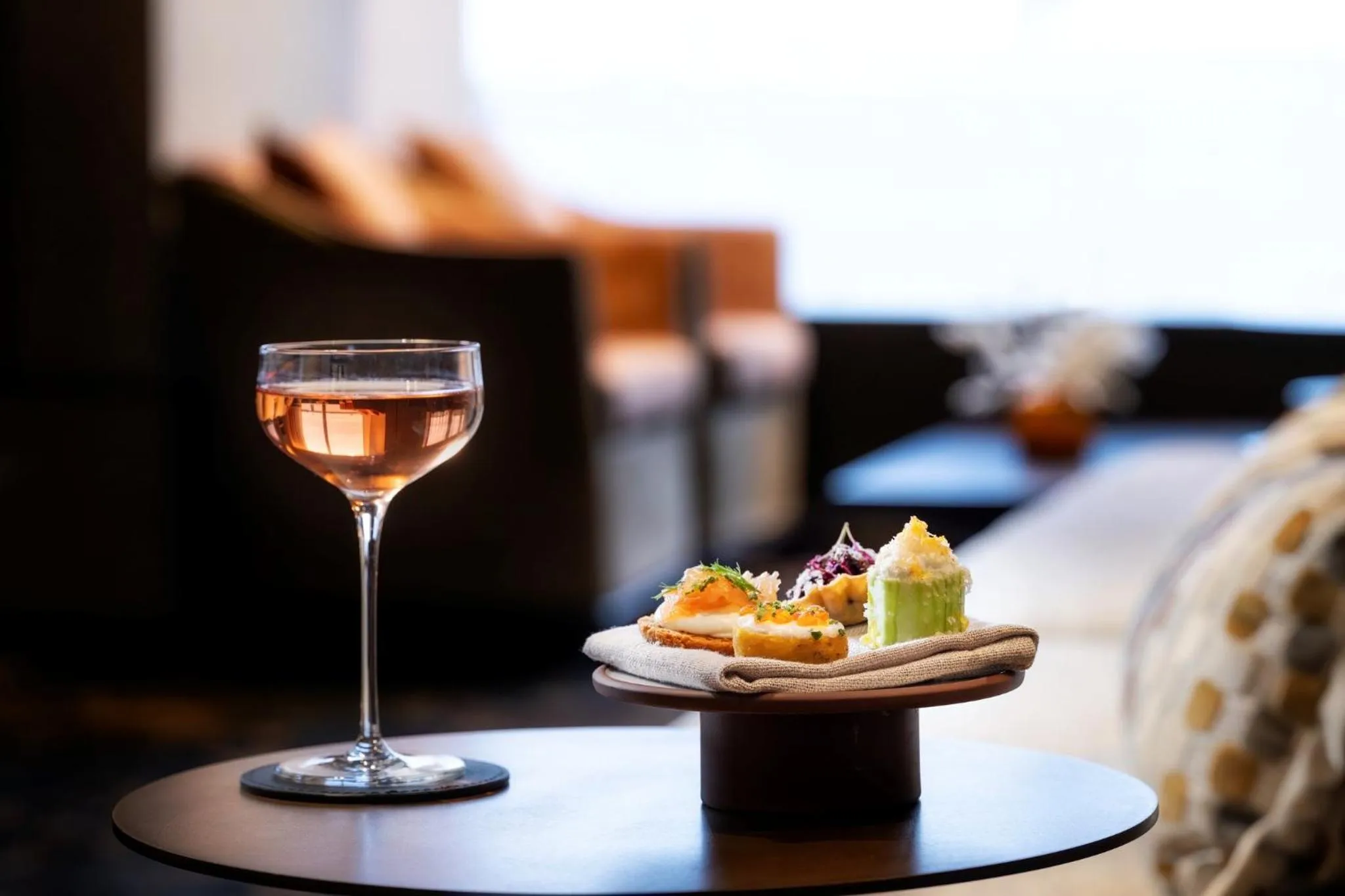 Lounge or bar in InterContinental Auckland by IHG