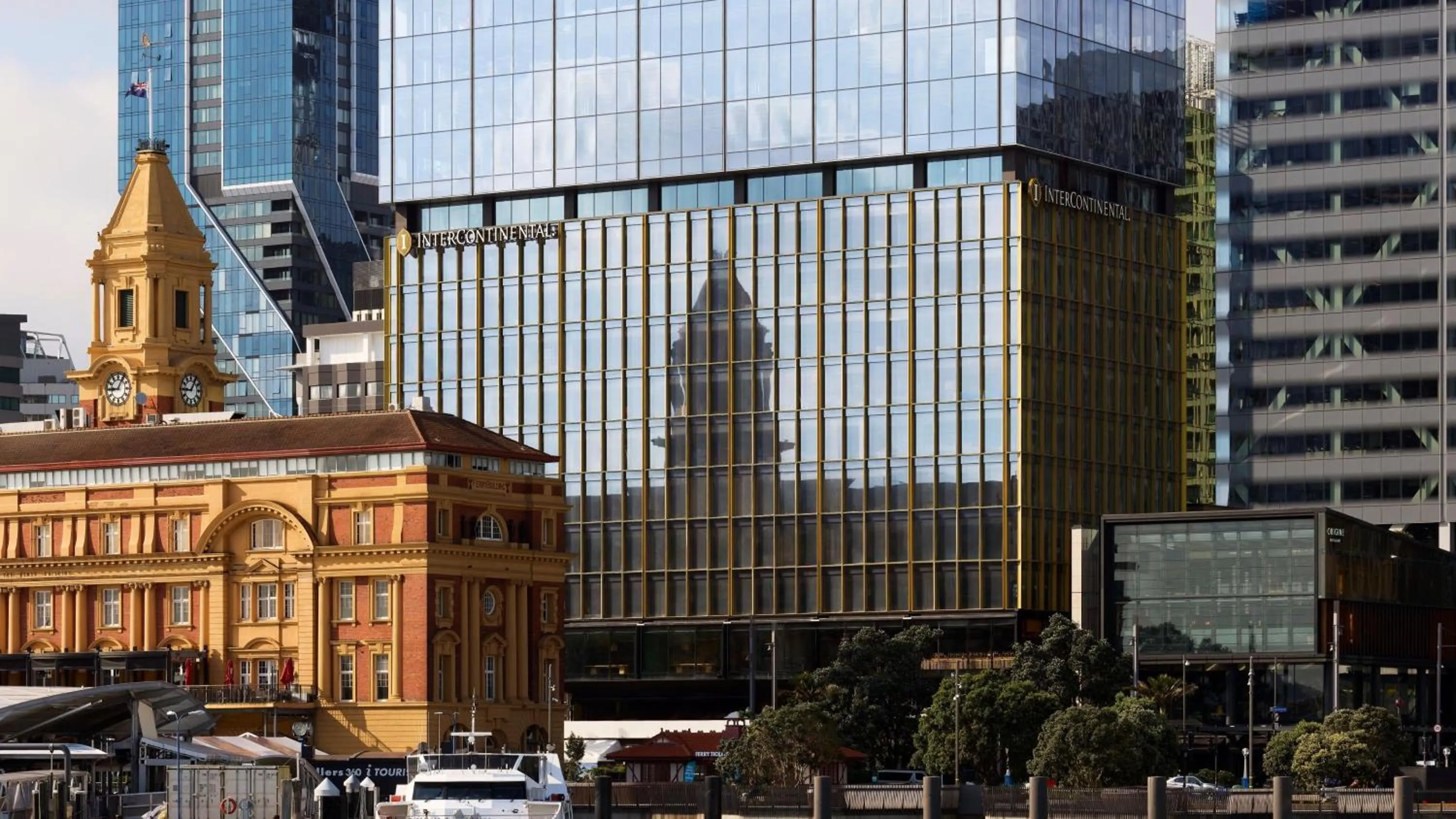 Property building in InterContinental Auckland by IHG