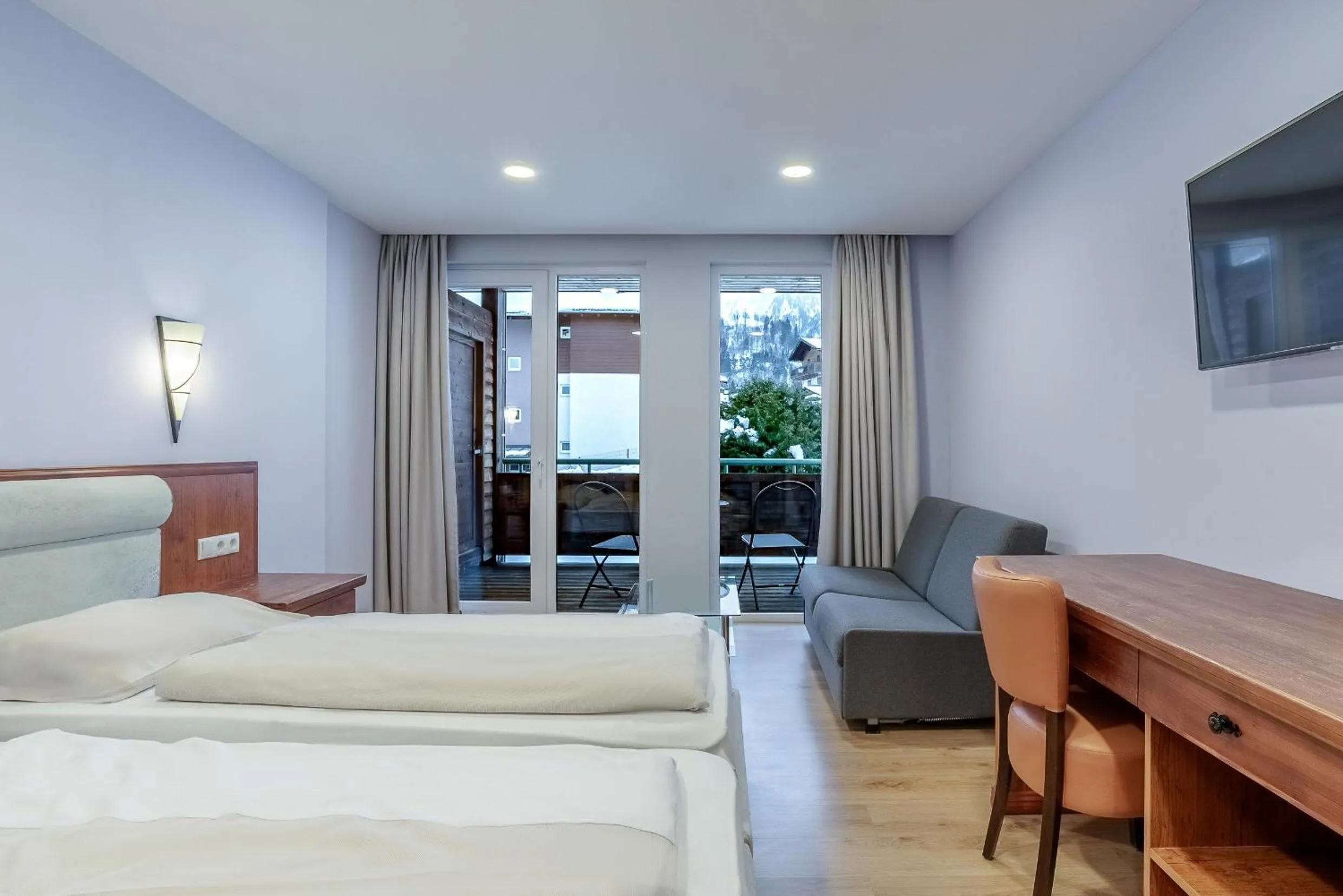 Photo of the whole room, Bed in Hotel Victoriya