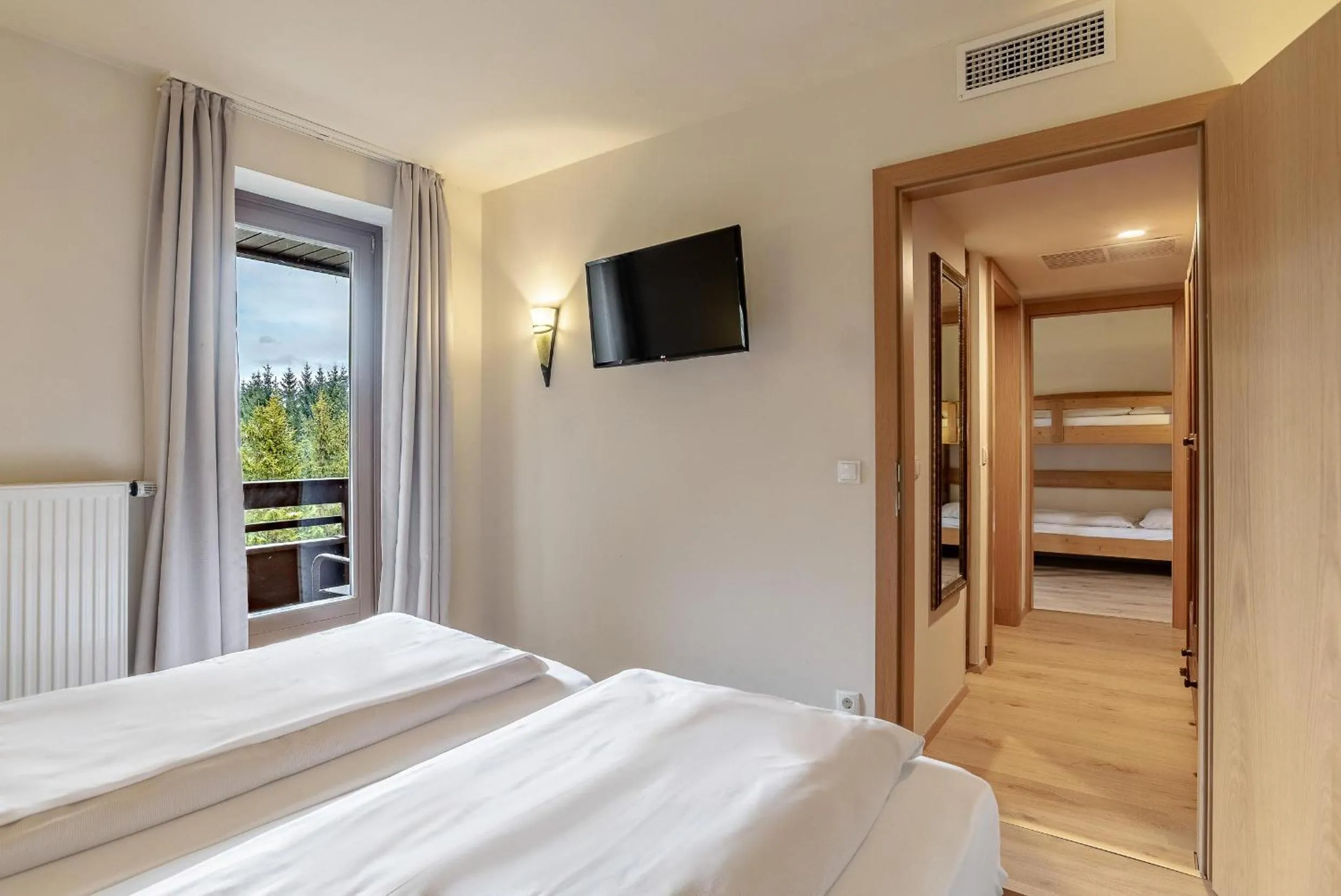 Photo of the whole room, Bed in Hotel Victoriya