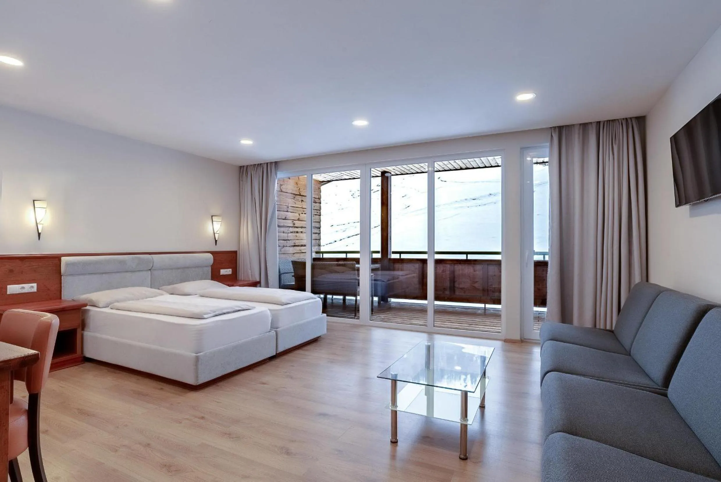 Photo of the whole room, Bed in Hotel Victoriya