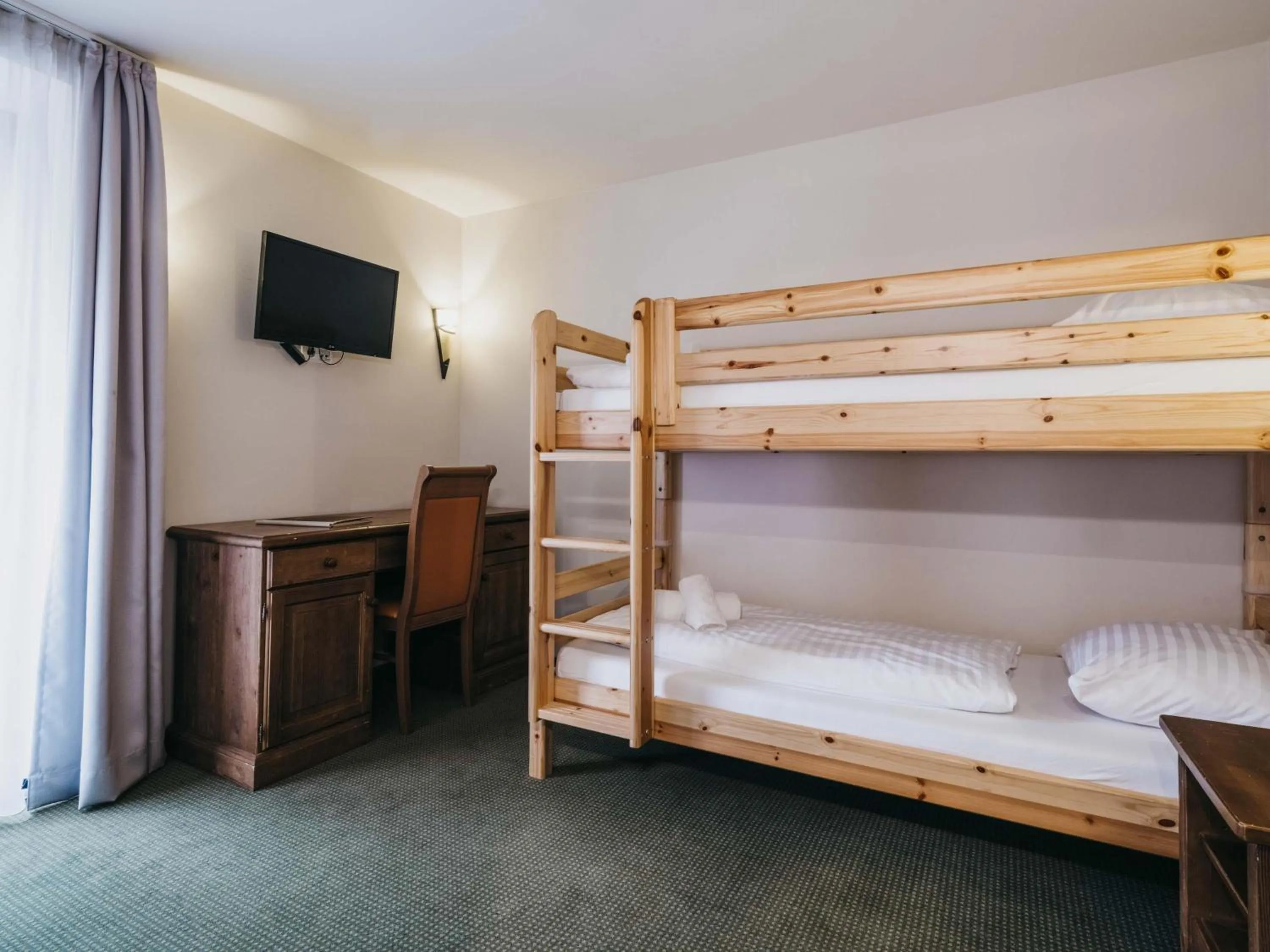 Photo of the whole room, Bed in Hotel Victoriya