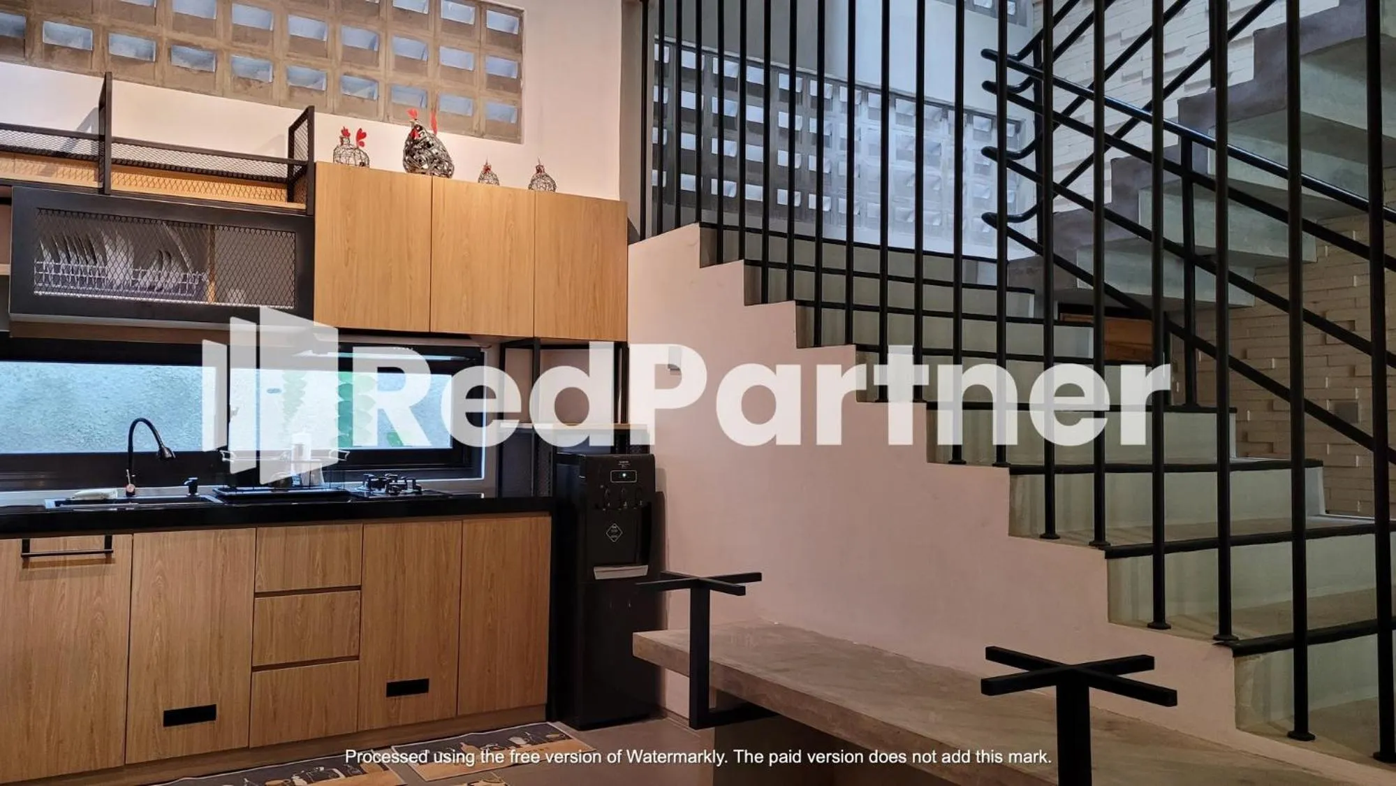 Kitchen or kitchenette in Griya Nawastika Syariah at Jakal KM 8 Redpartner