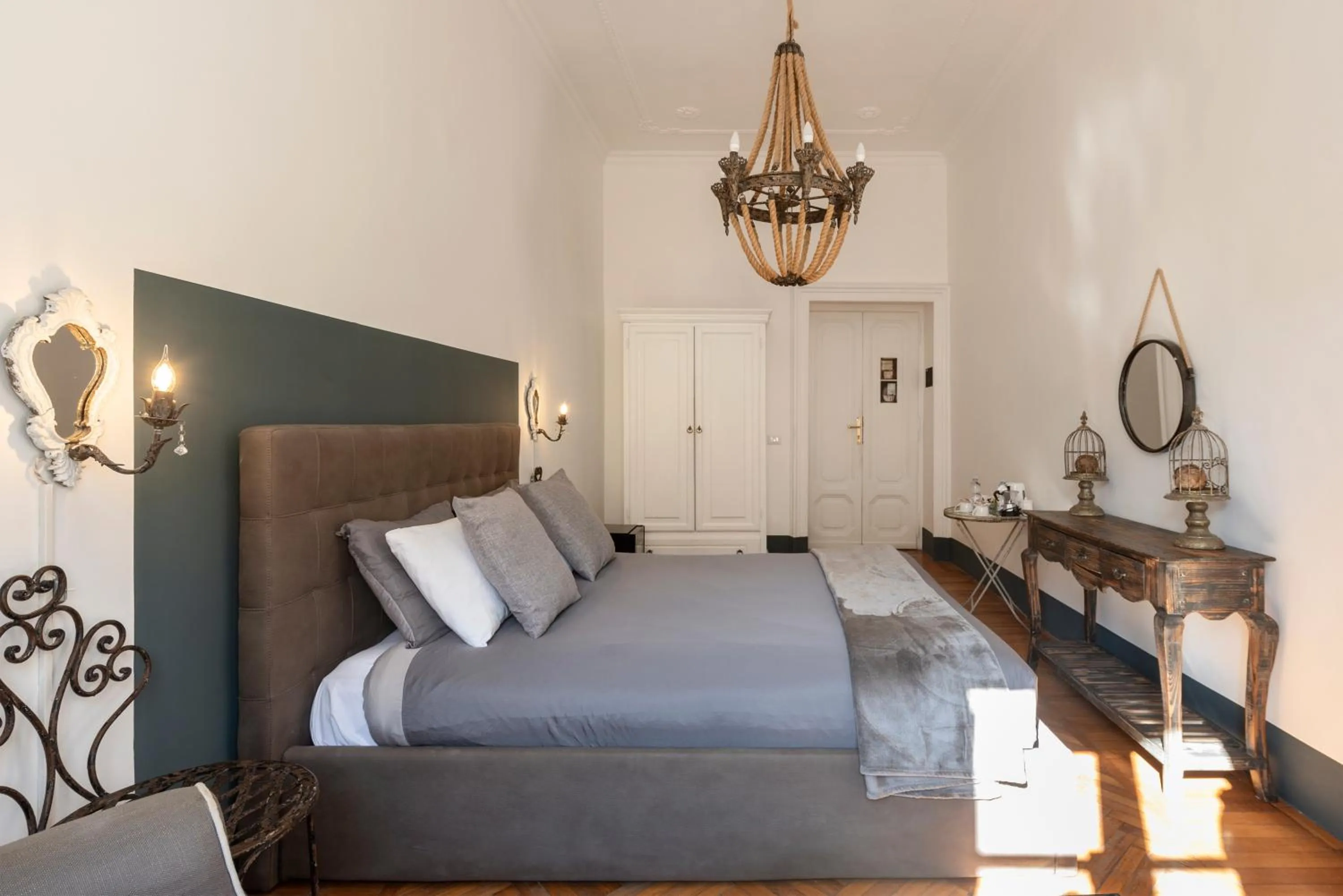 Bed in Angelina Dimora Contemporanea