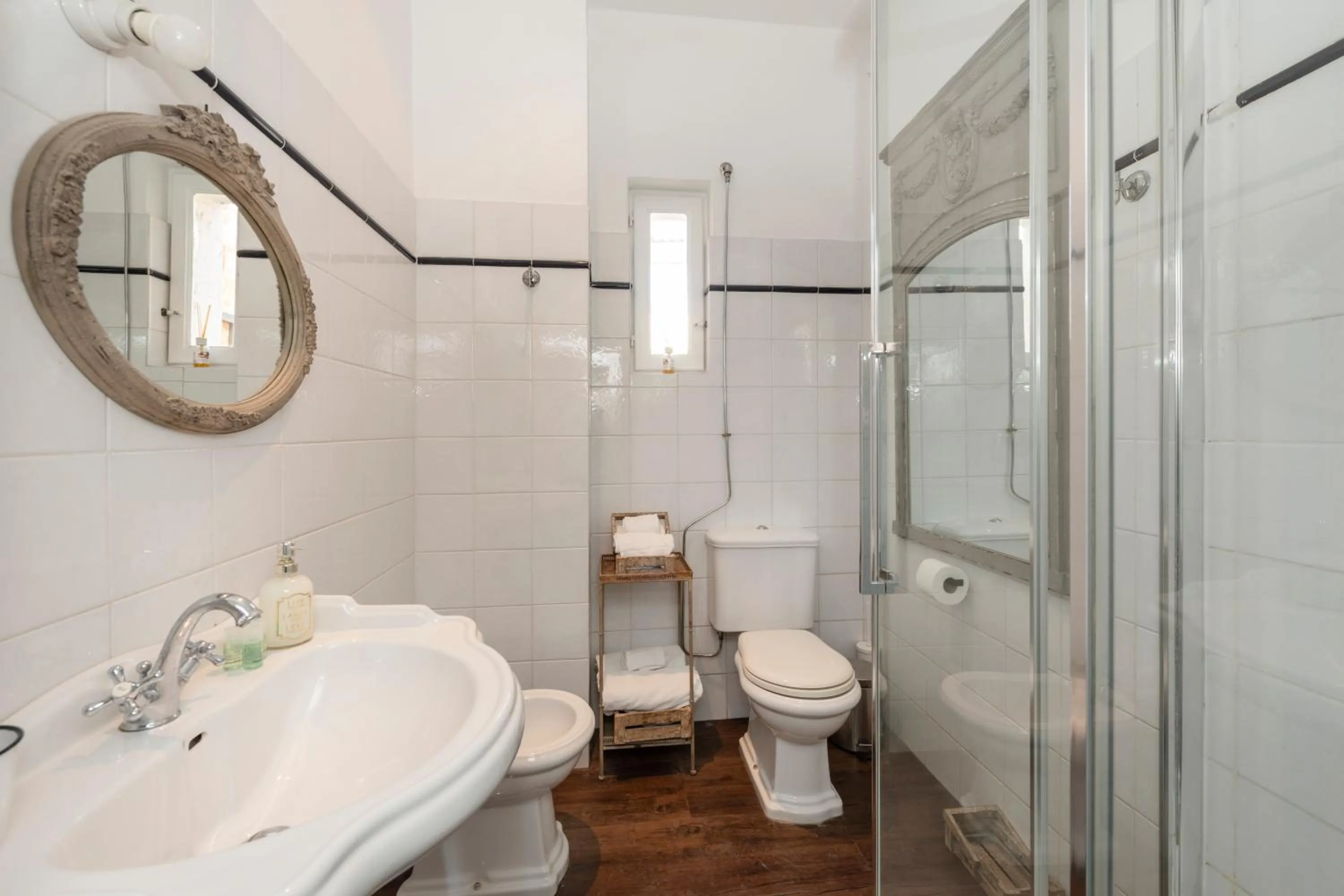 Shower in Angelina Dimora Contemporanea