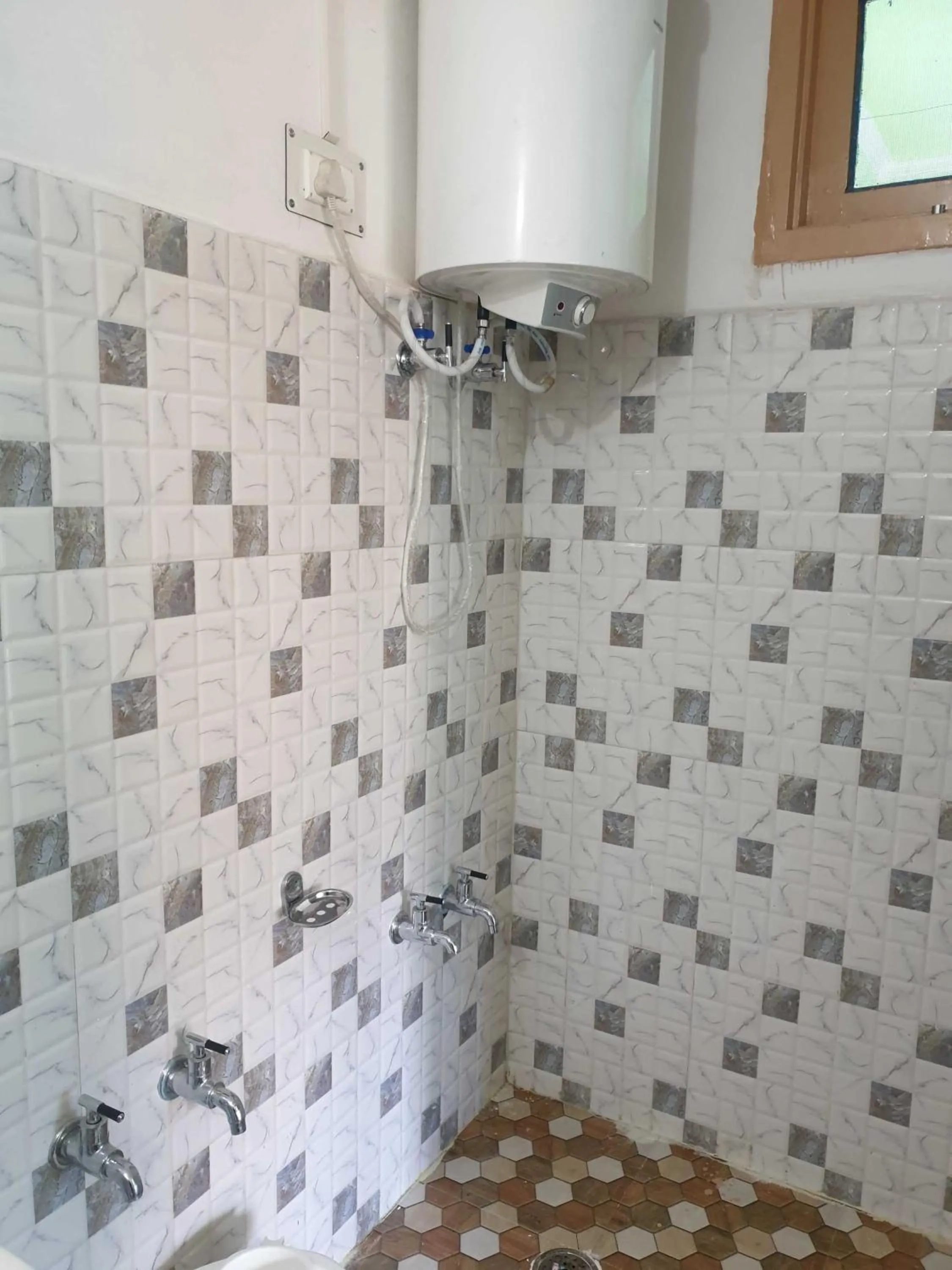 Bathroom in Hotel O Raj Shah Hotel And Resturant