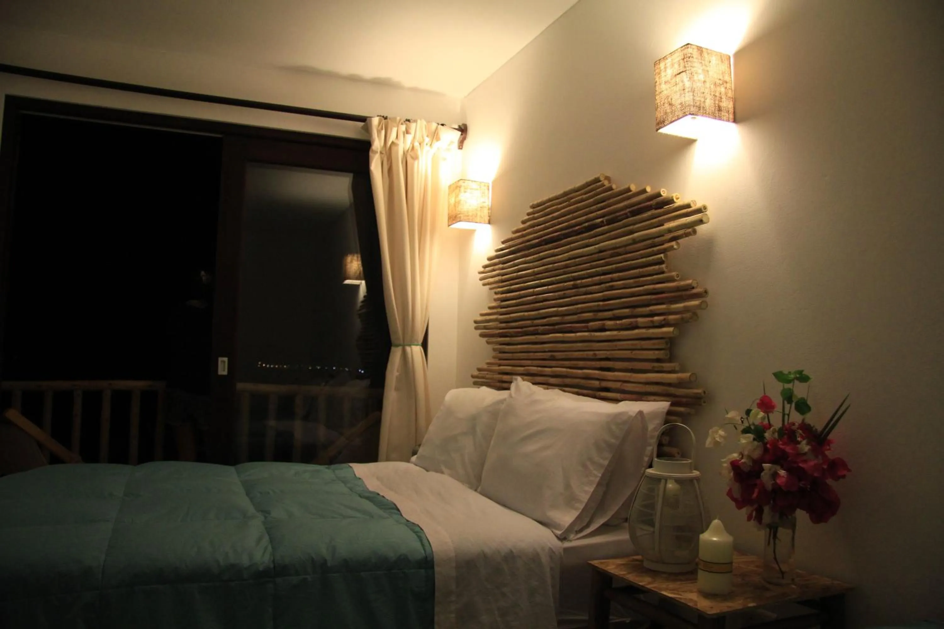 Bed in Bamboo Lodge Paracas