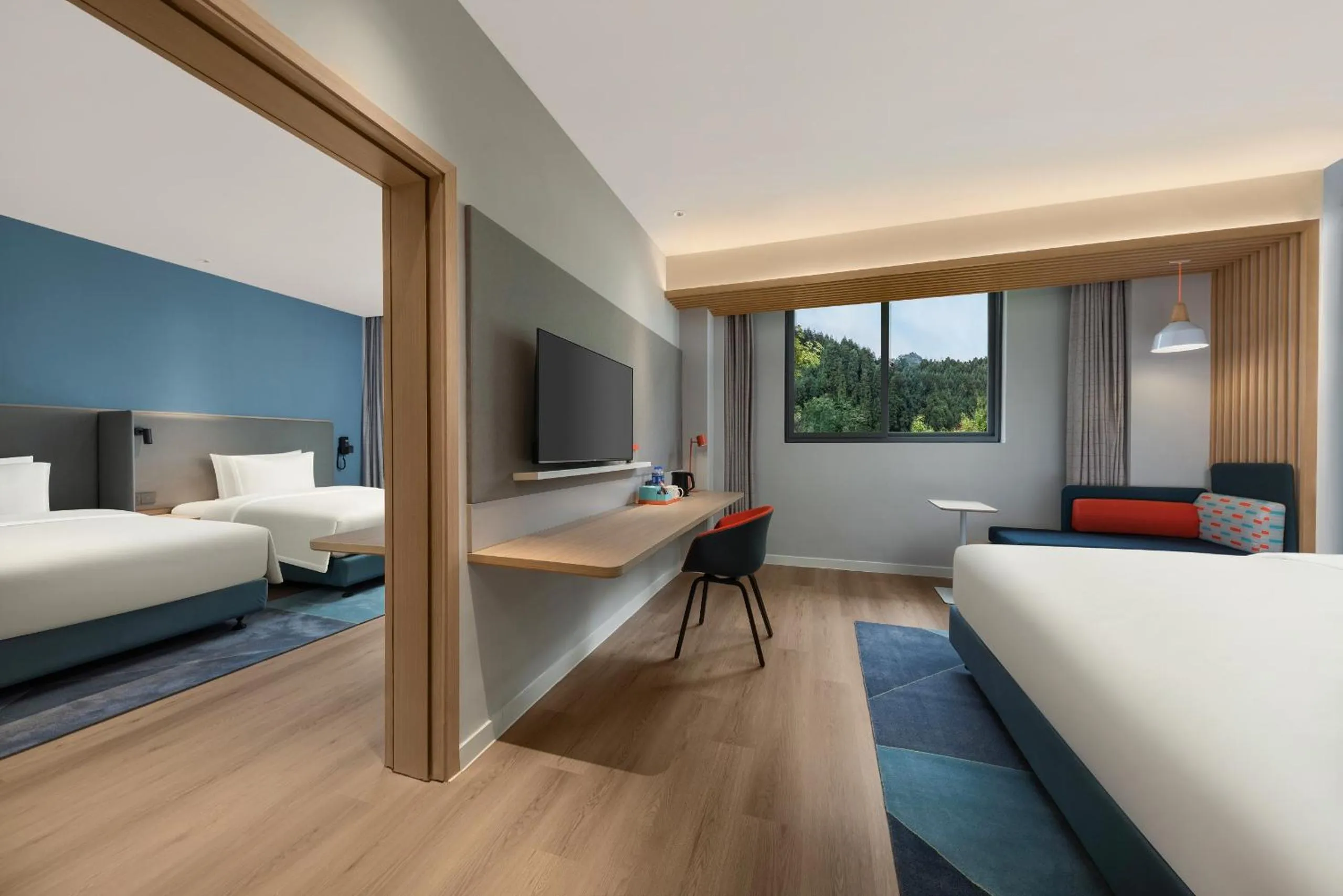 Photo of the whole room, Bed in Holiday Inn Express Wawu Mountain, an IHG Hotel