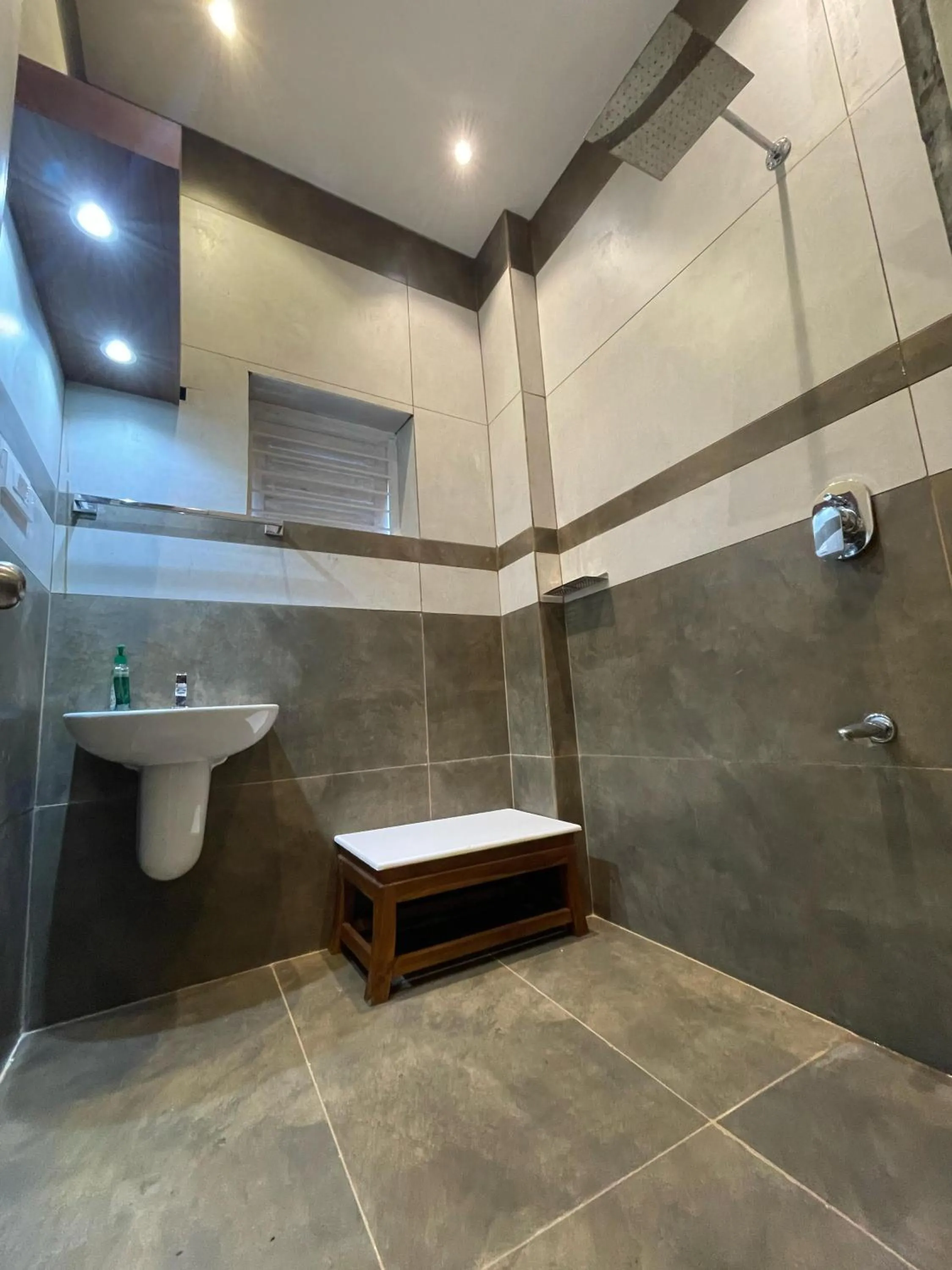 Shower in Softouch Ayurveda Village Kerala