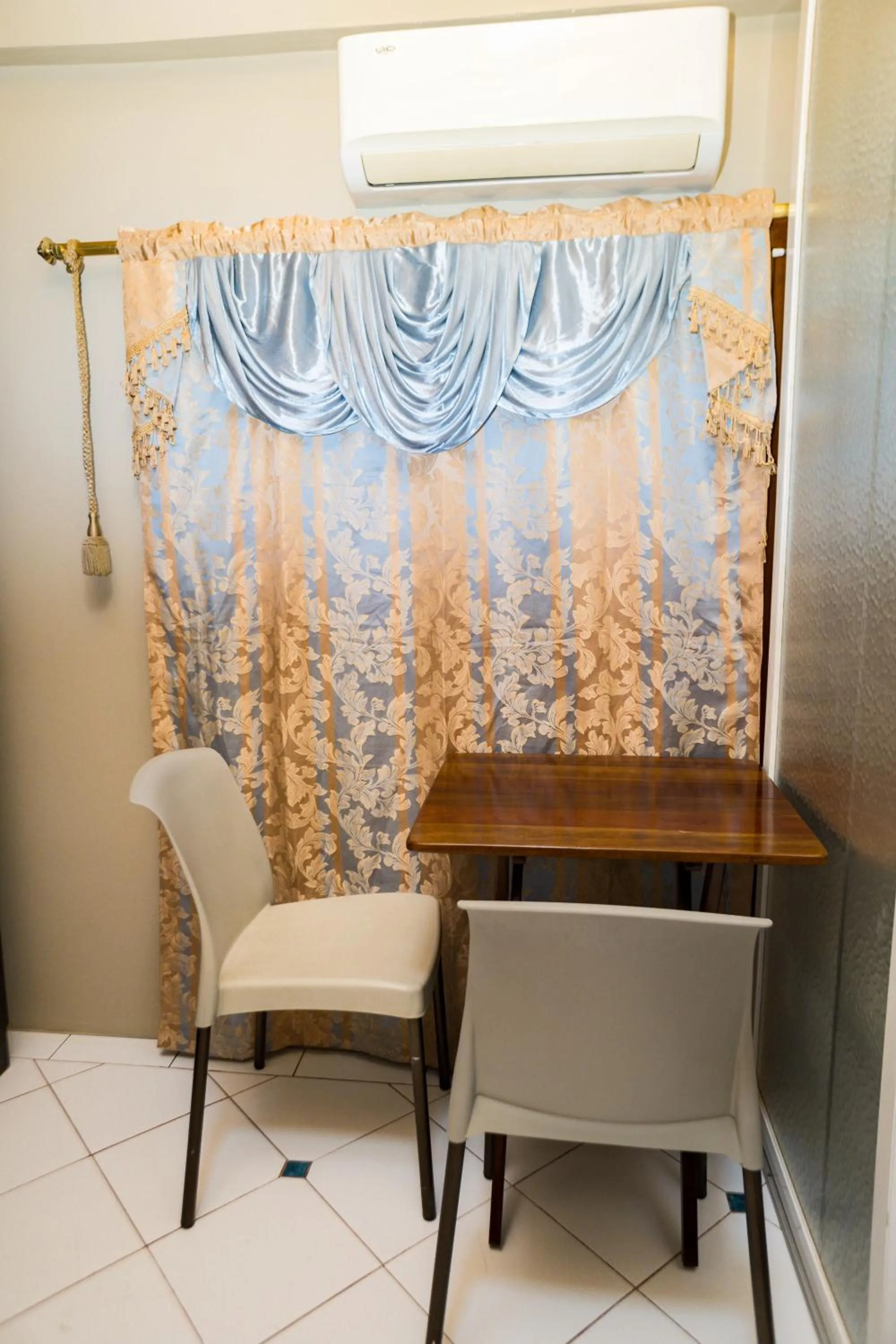 La Casa Naranja Bed and Breakfast