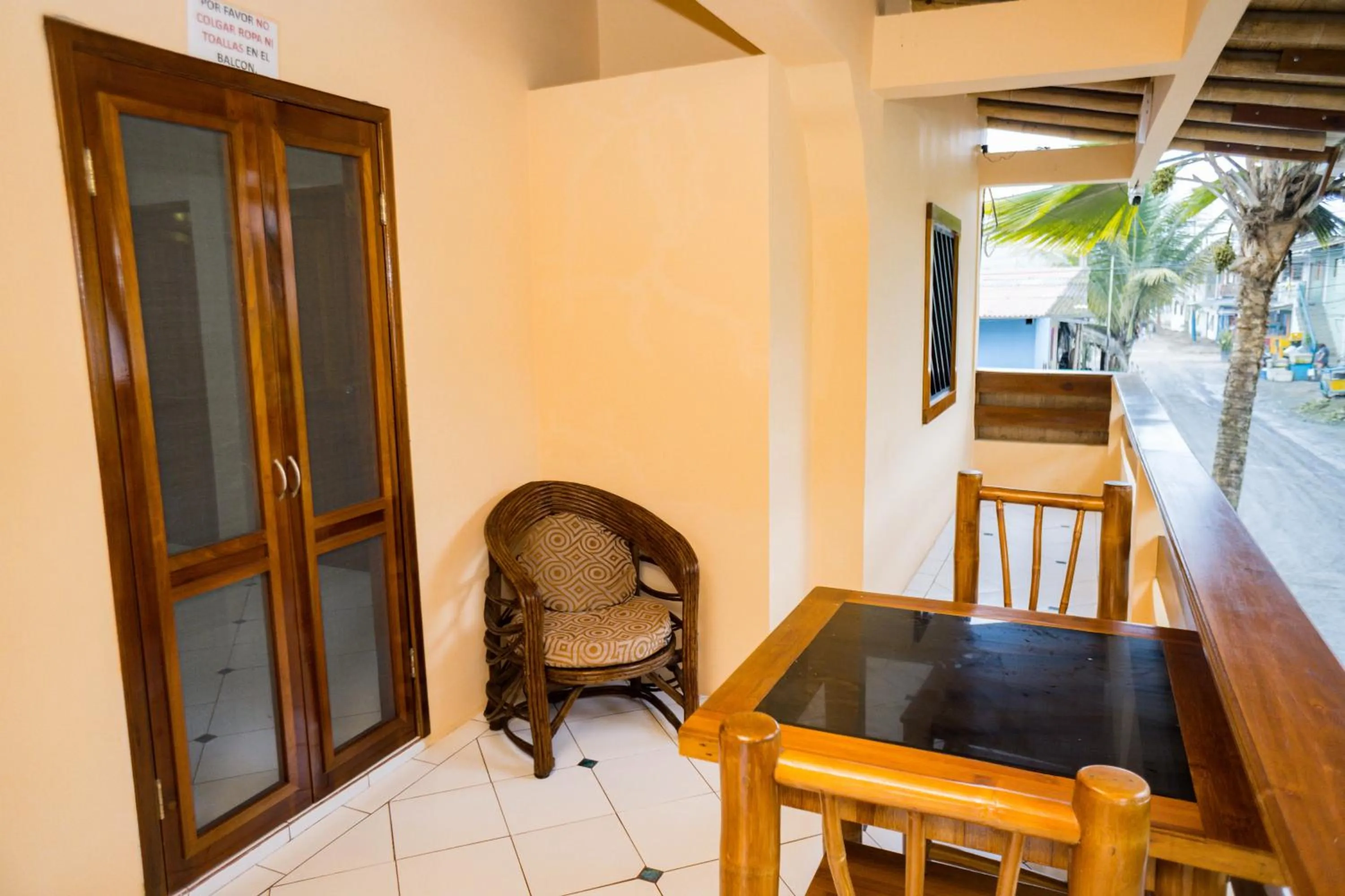 La Casa Naranja Bed and Breakfast