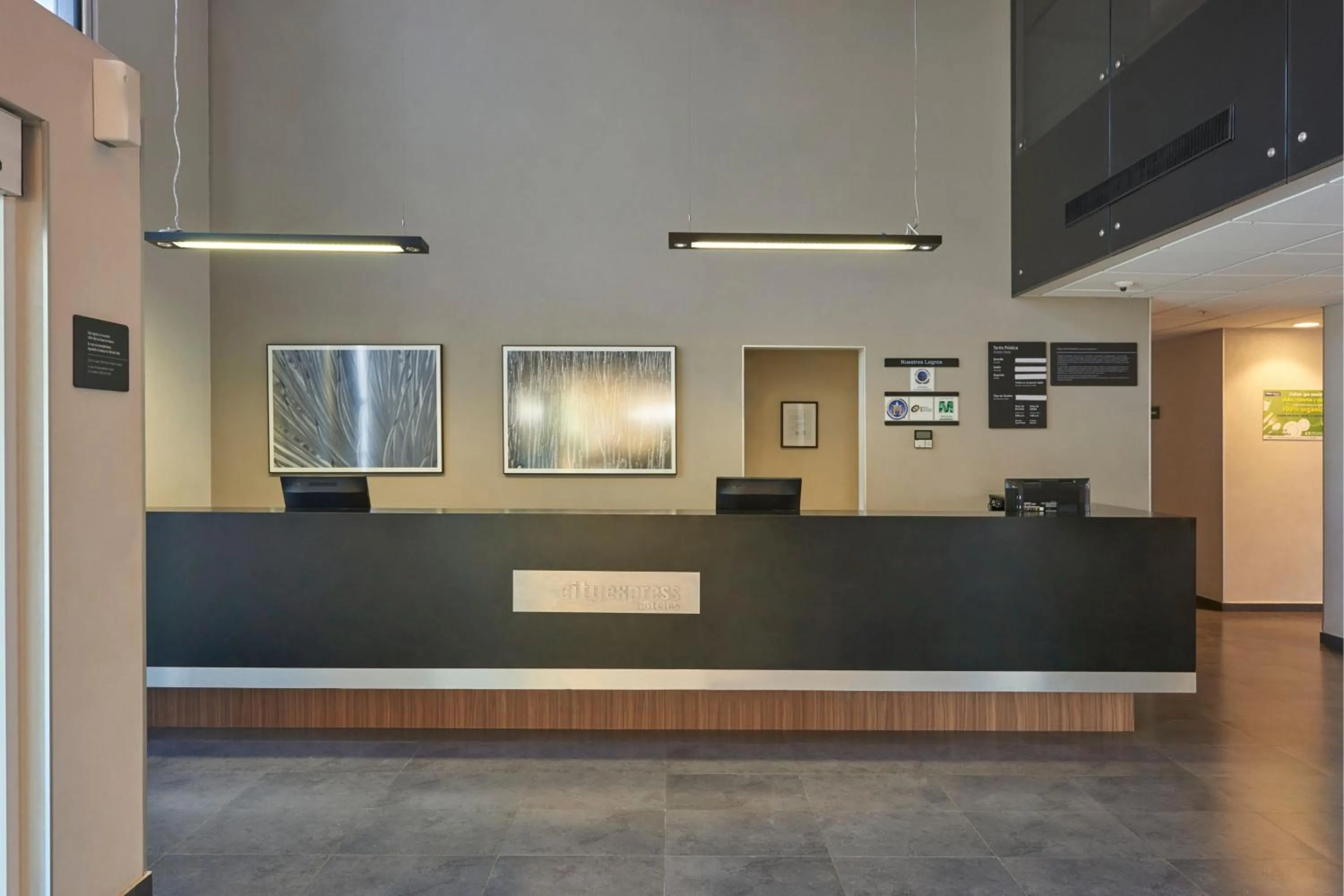 Lobby or reception in City Express by Marriott Tehuacan