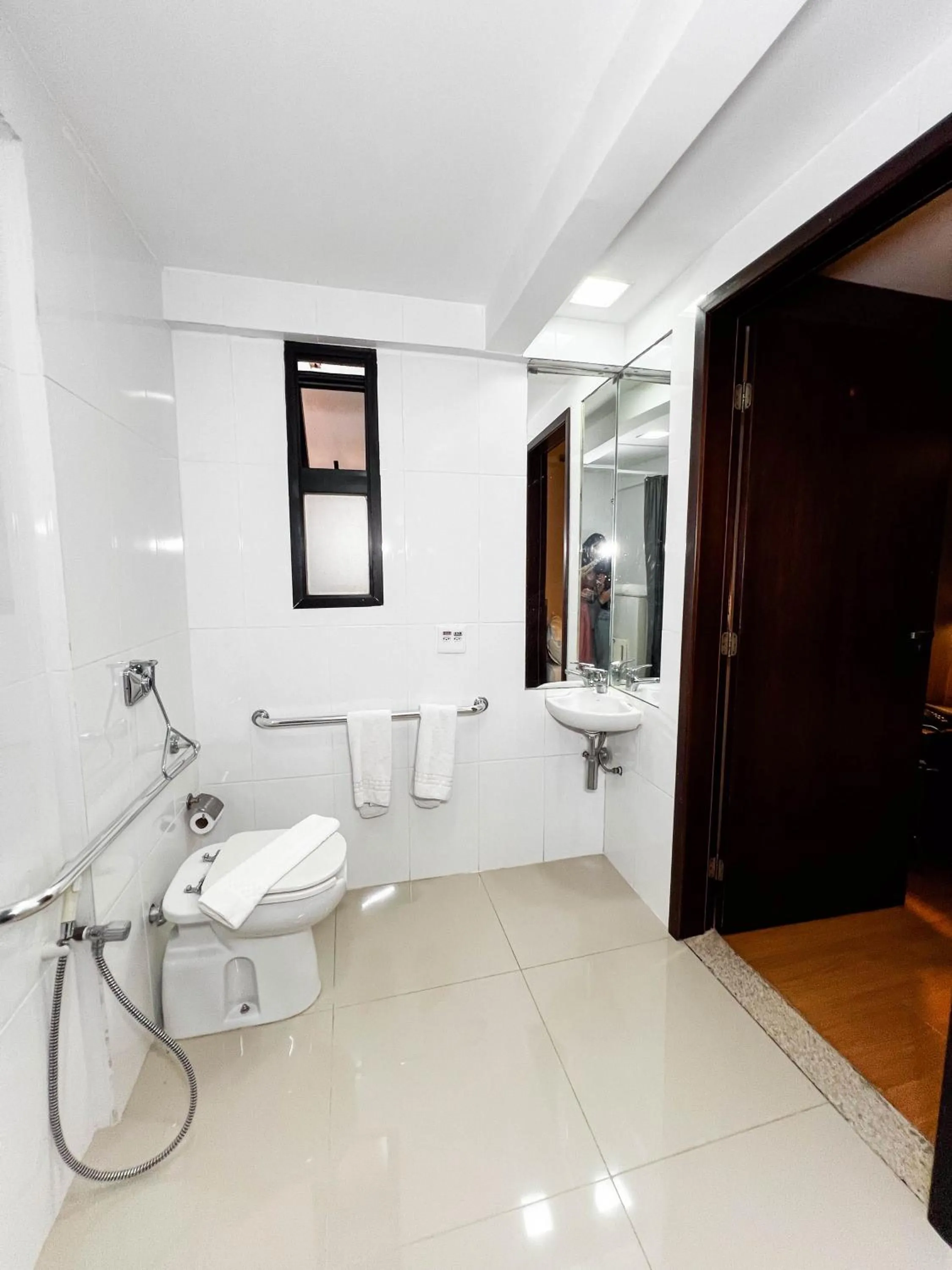 Shower in Royal Design Savassi Hotel