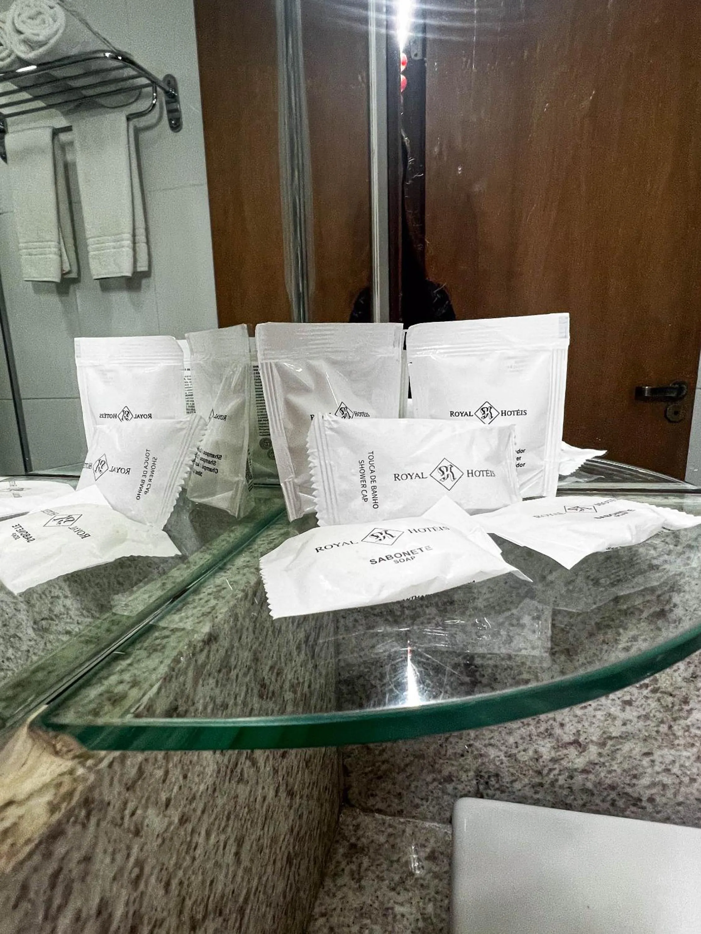 Toilet in Royal Design Savassi Hotel