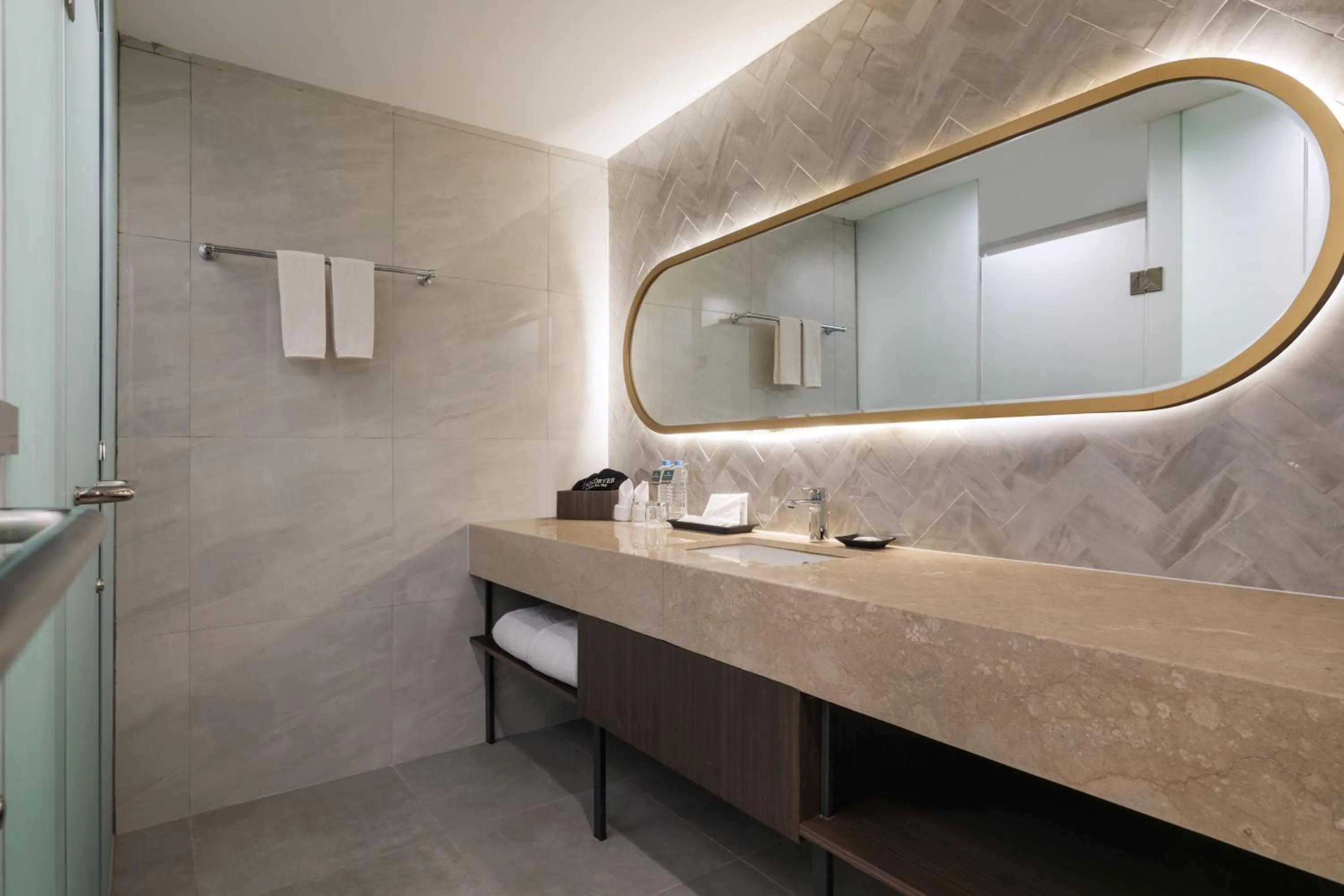 Bathroom in Hotel Santika Lahat