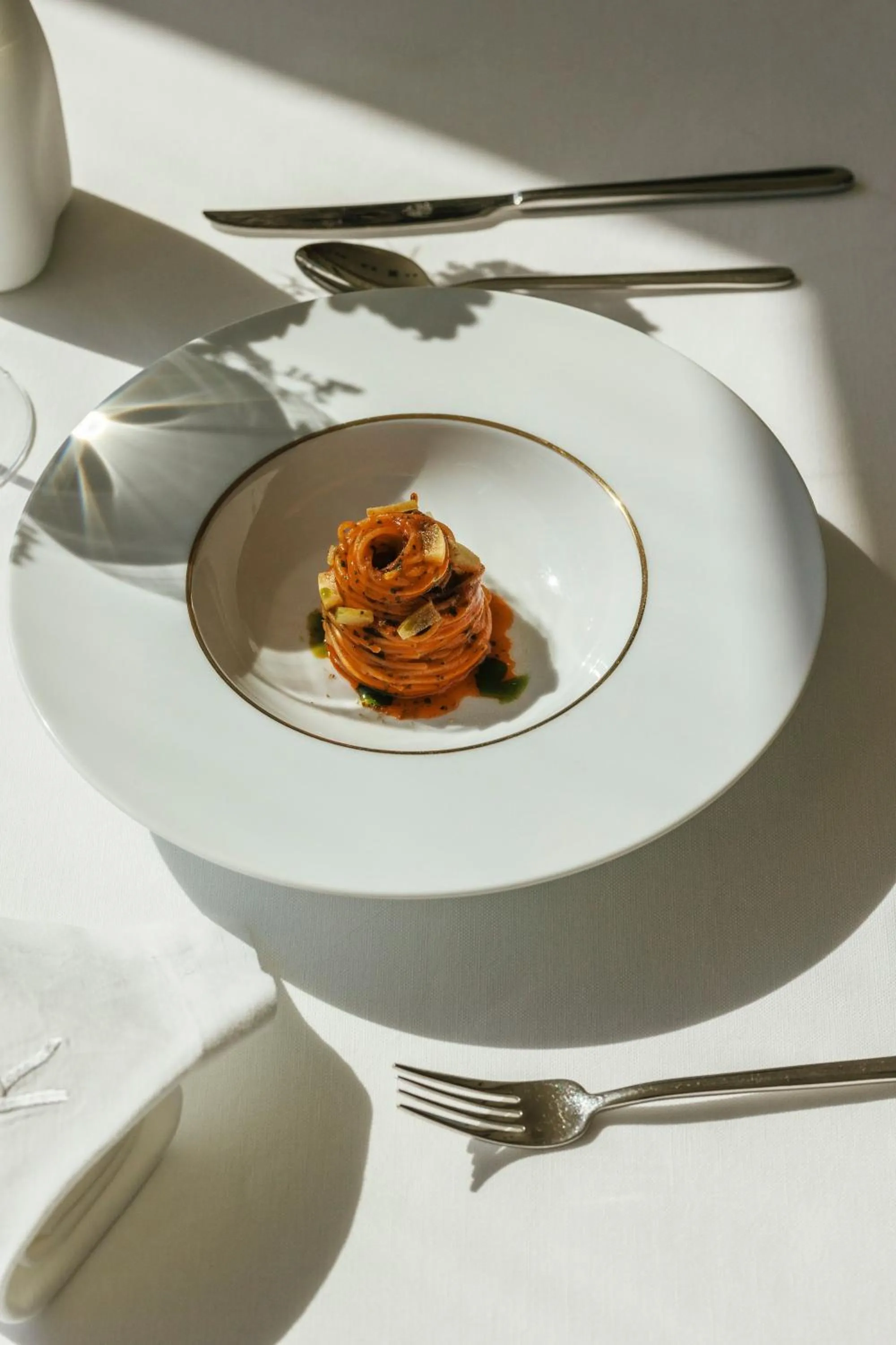 Restaurant/places to eat in View Place & Spa