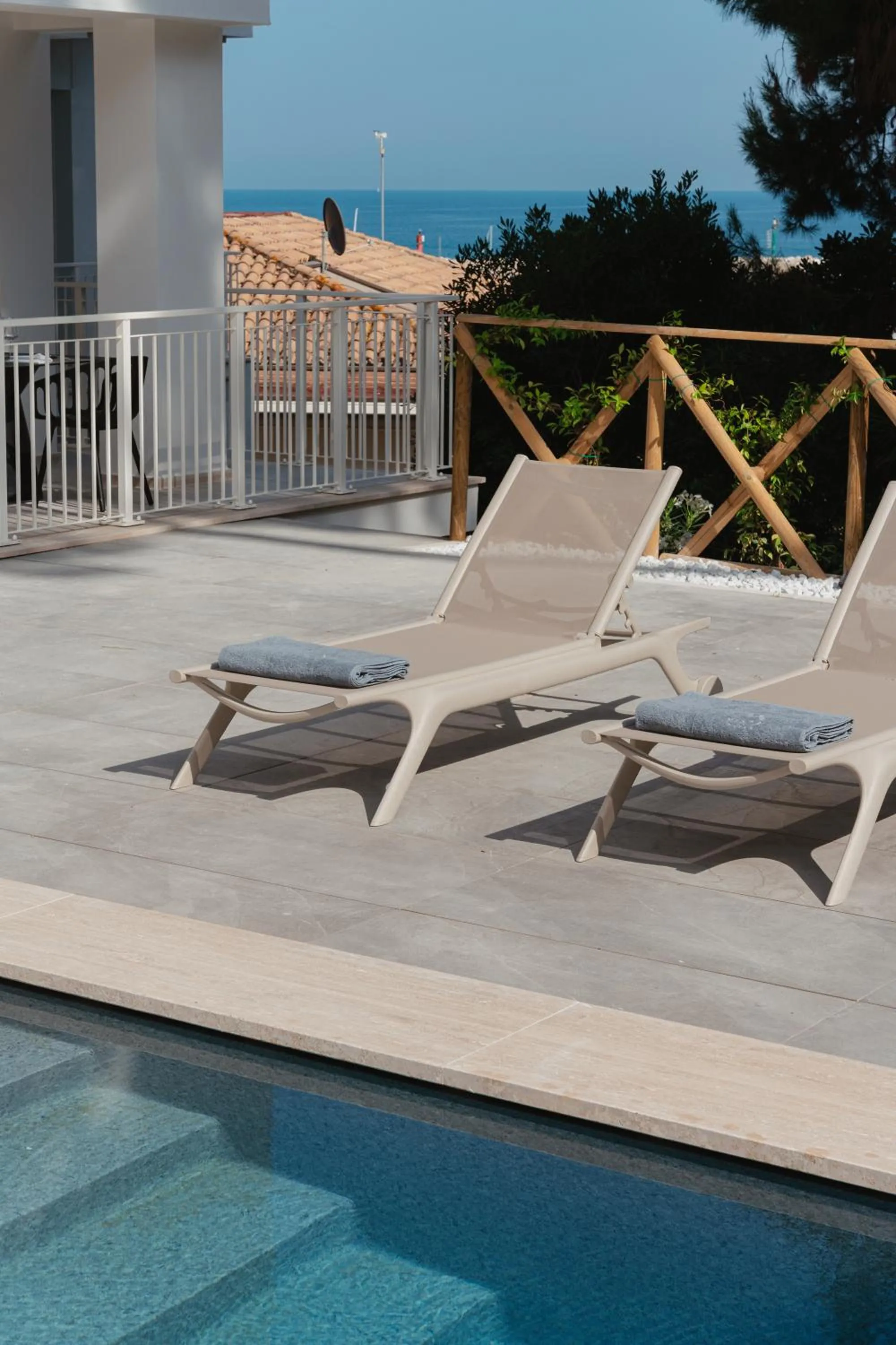 Swimming pool in View Place & Spa