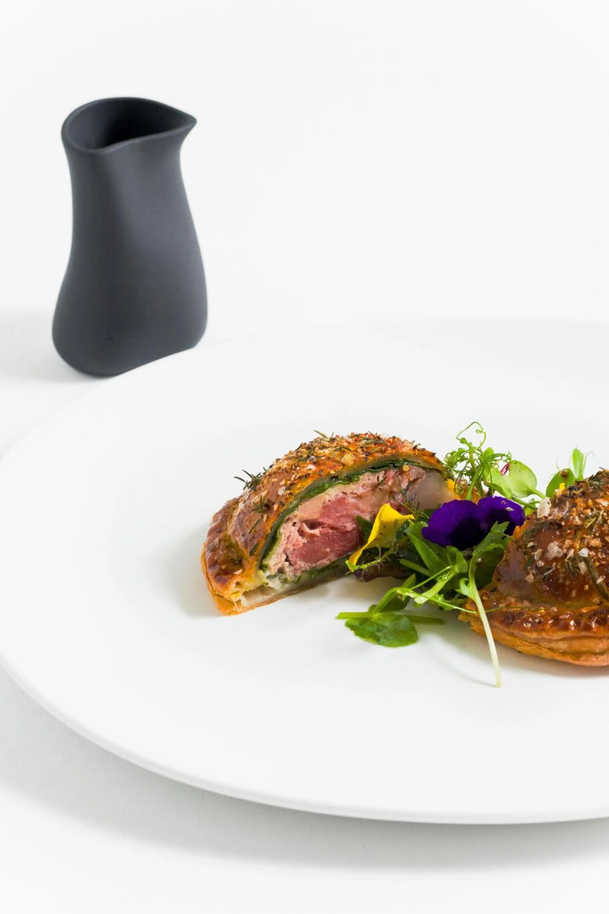 Restaurant/places to eat in View Place & Spa