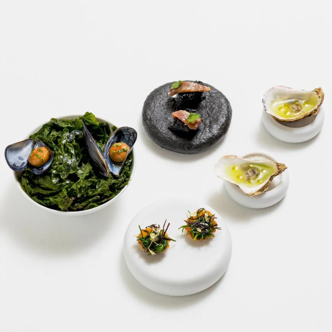 Restaurant/places to eat in View Place & Spa