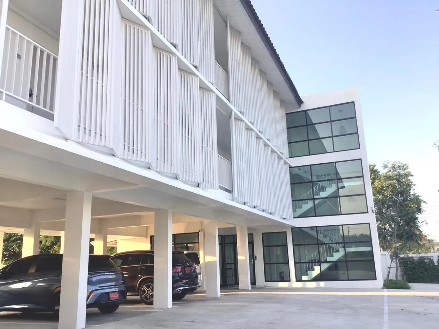 Property building in IKKYU2 Angthong อิคคิว2