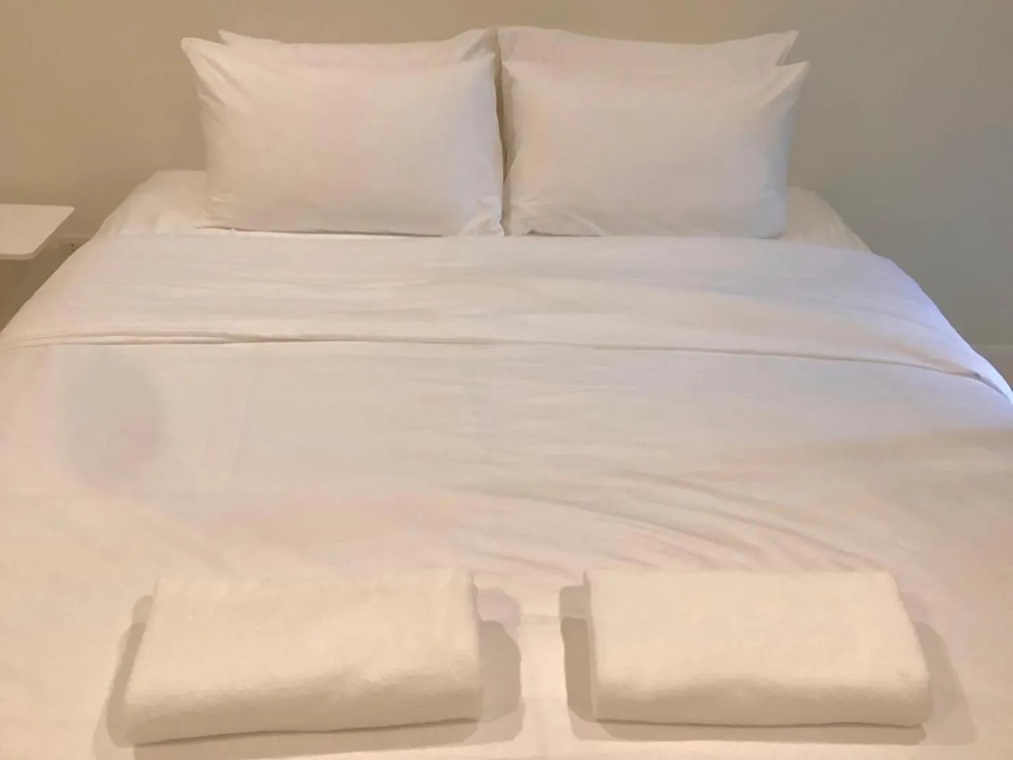 Bed in IKKYU2 Angthong อิคคิว2