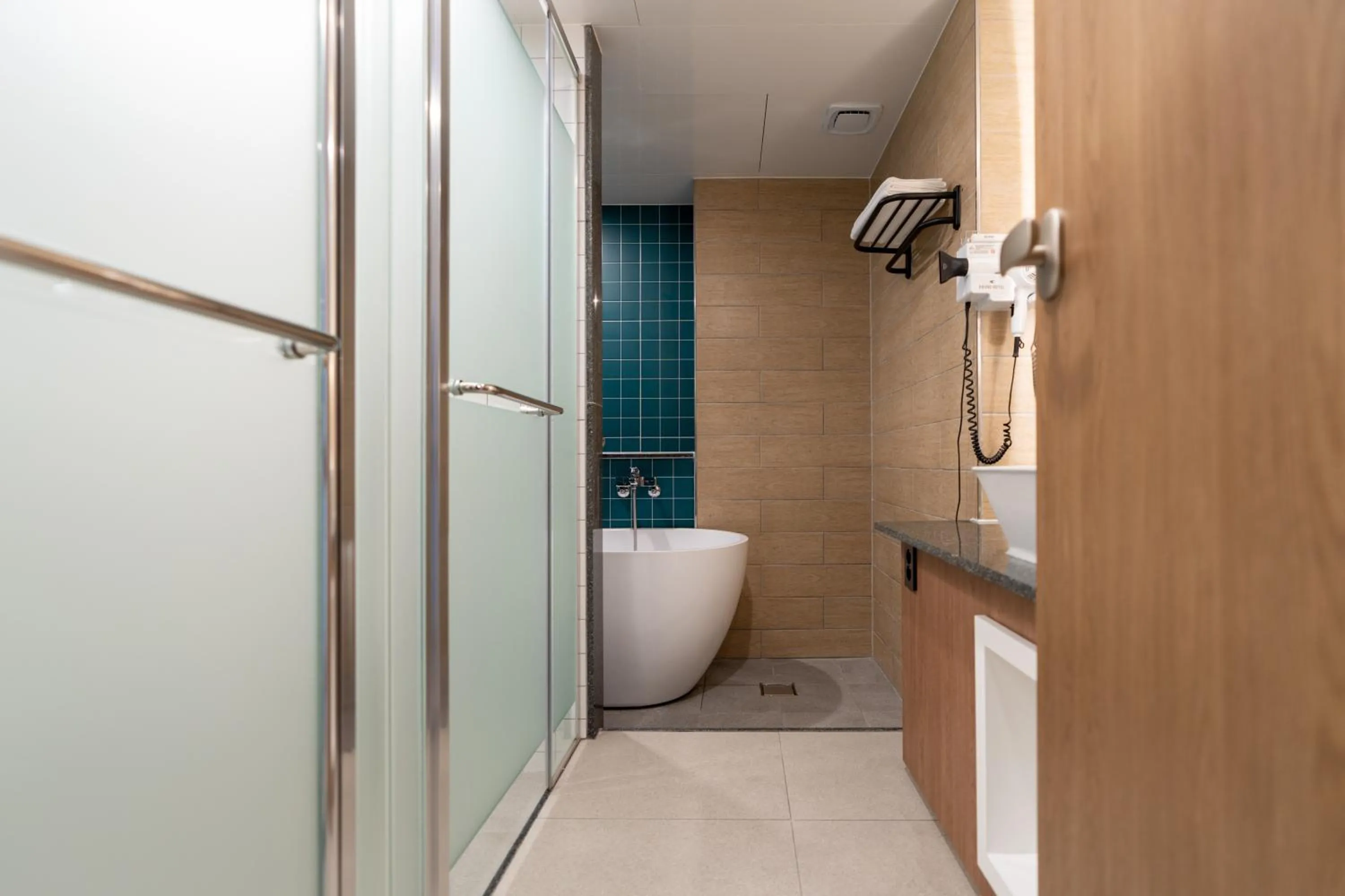 Shower in Jecheon Hound Hotel