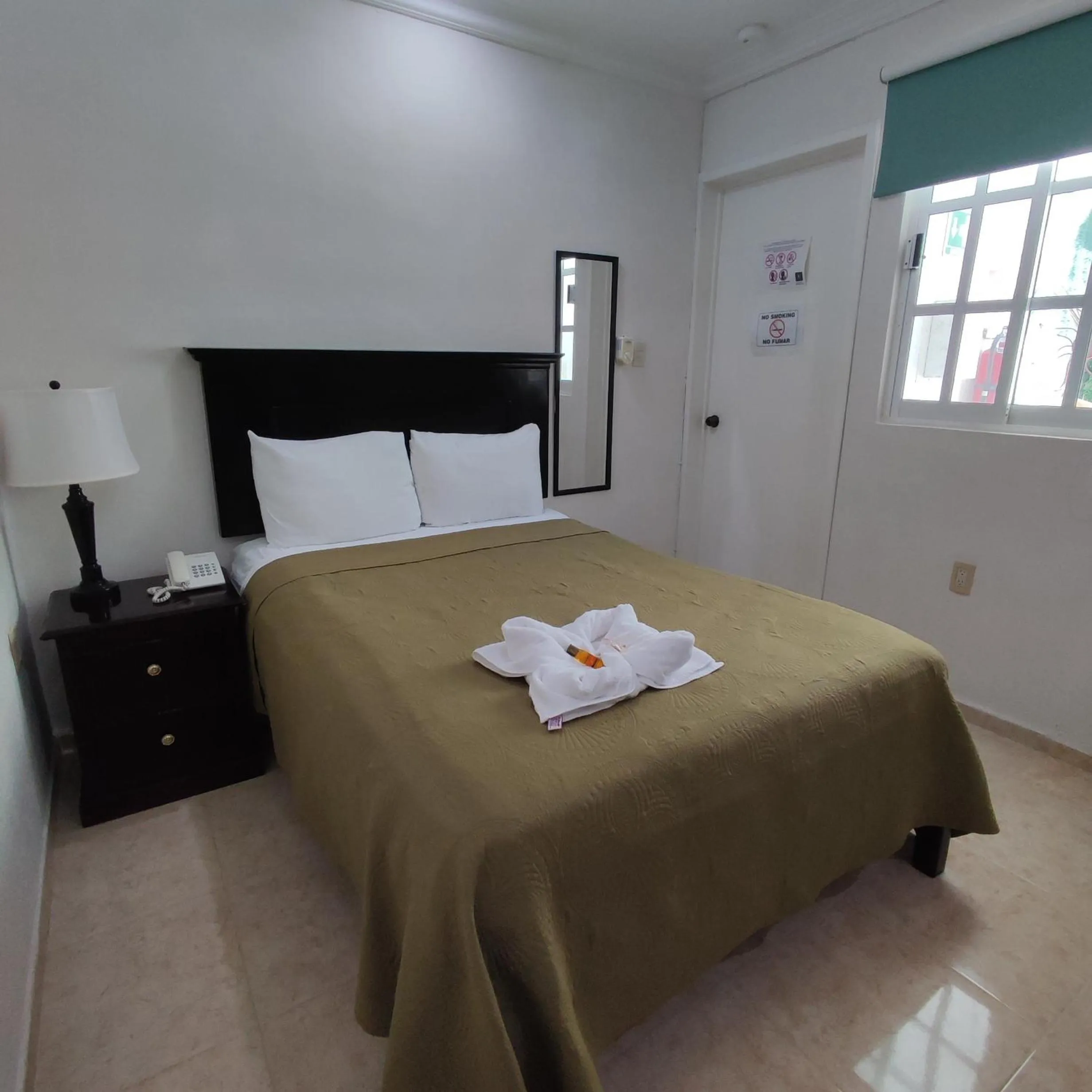 Bed in Hotel CEO Group