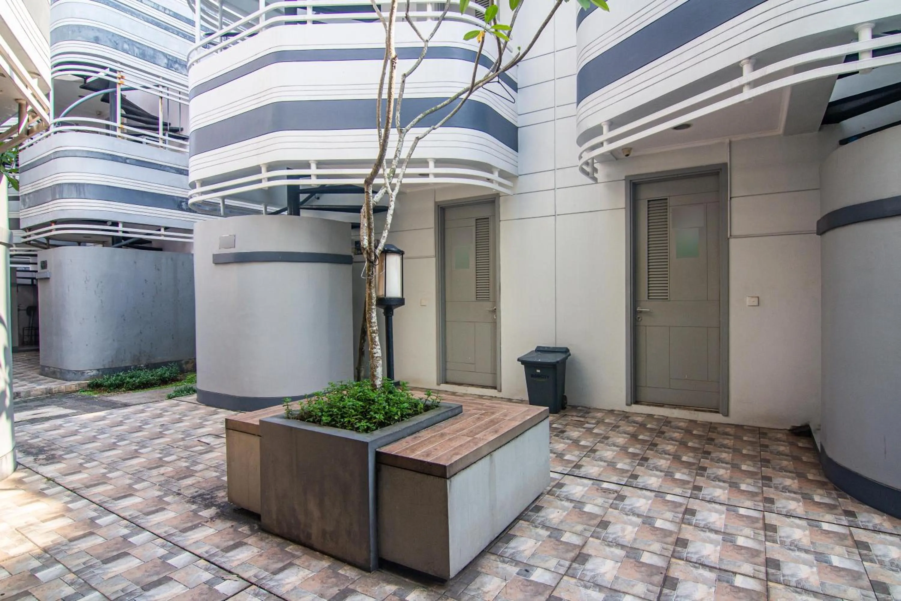 Garden in Hotel O Anartha Residence