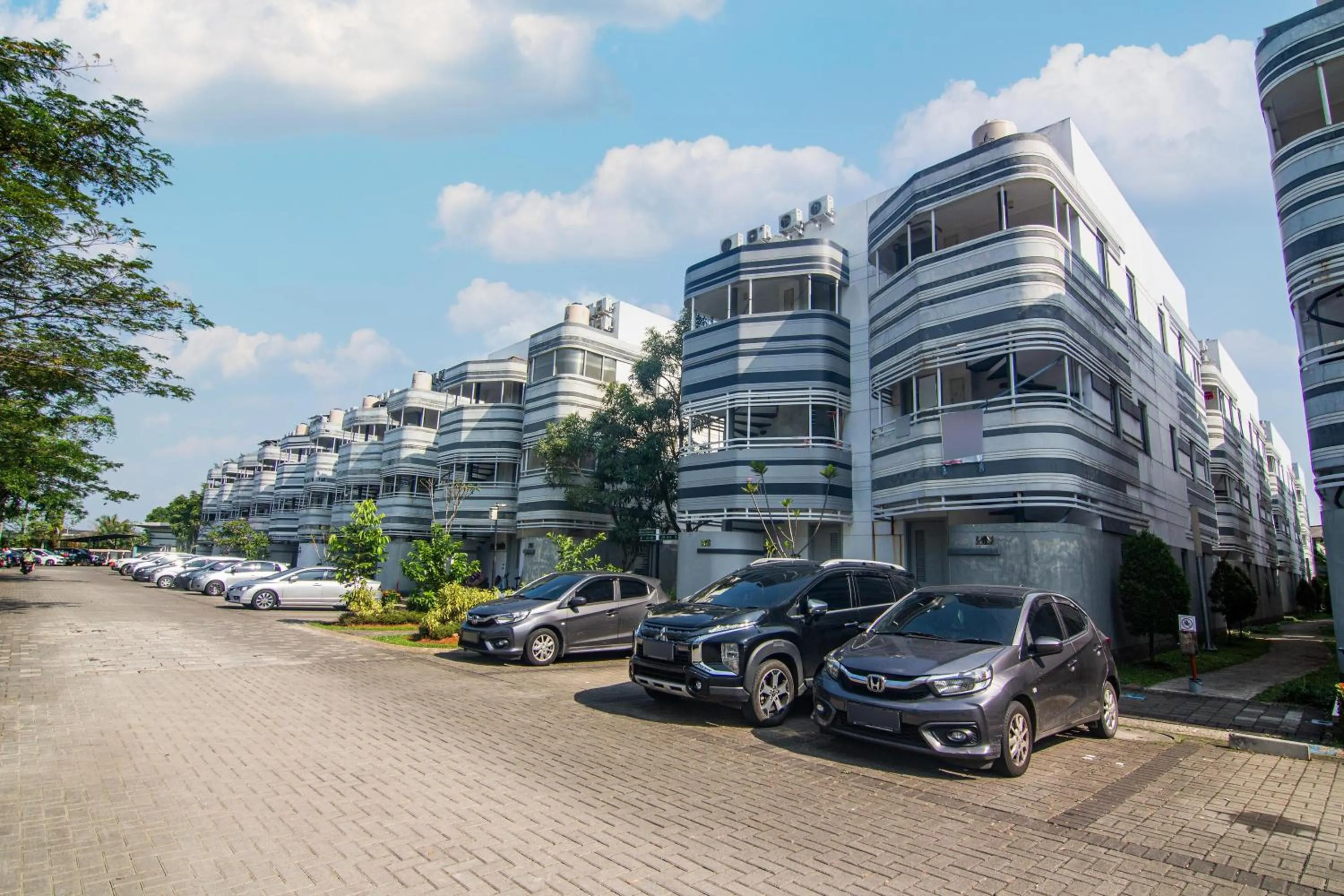 Facade/entrance in Hotel O Anartha Residence