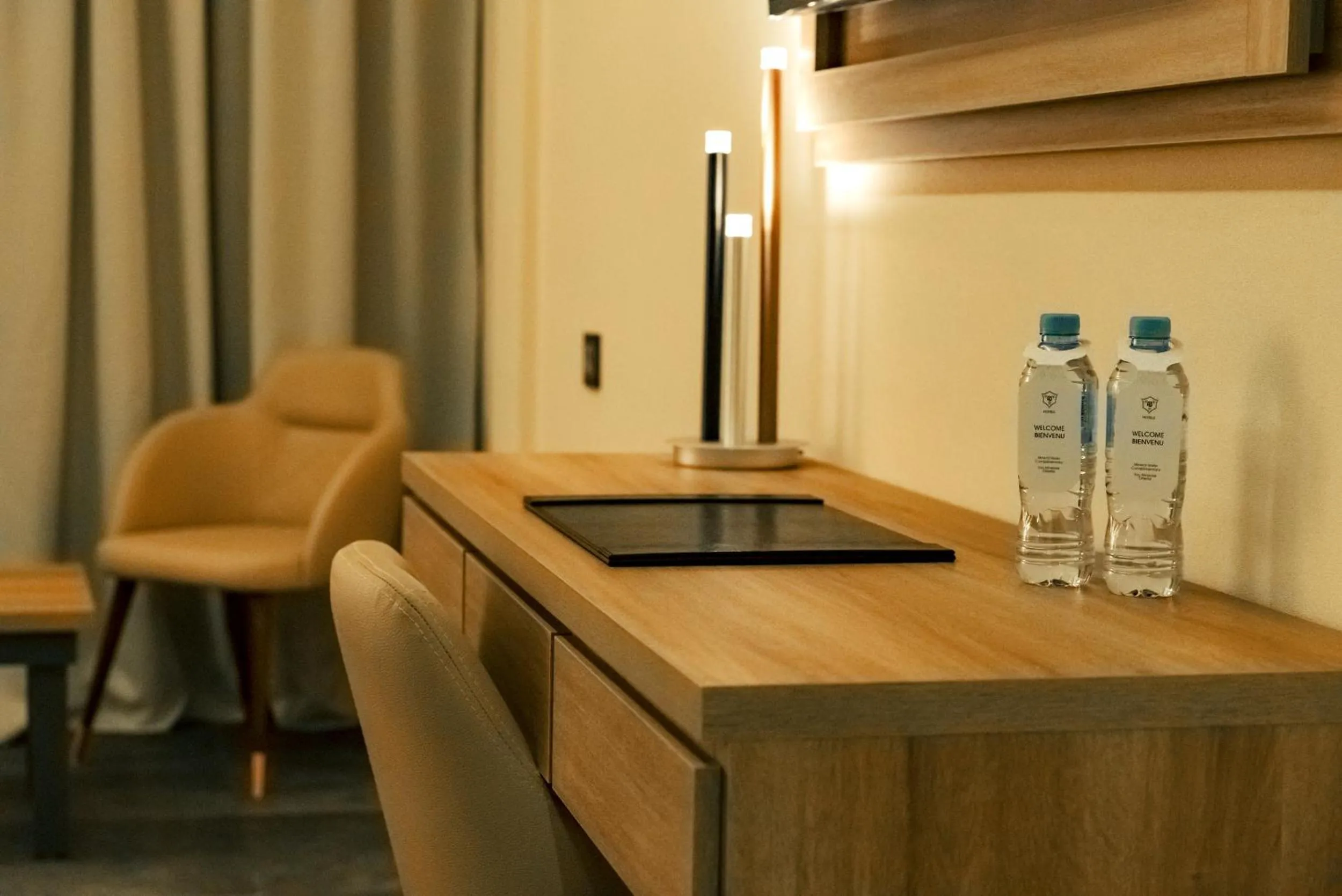 hair dresser in AD HOTEL HYDRA