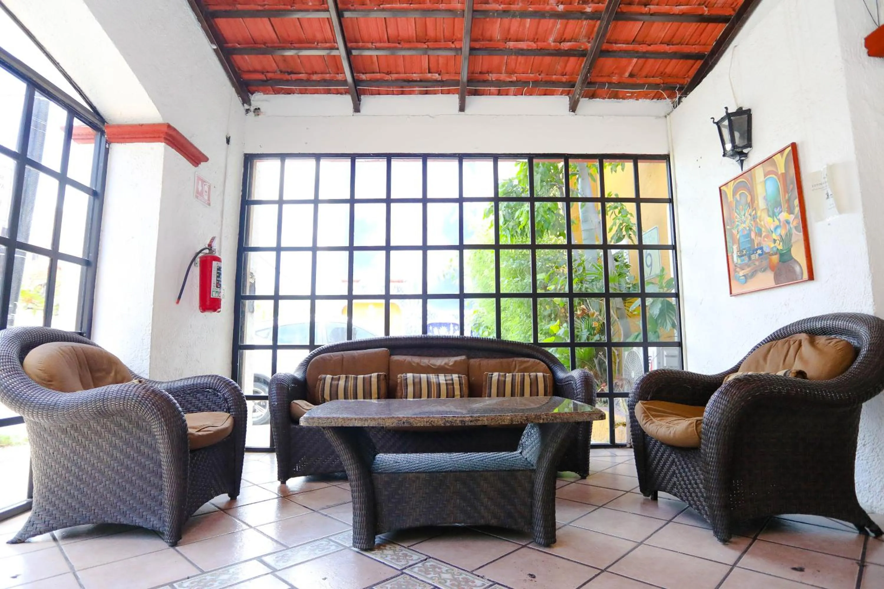 Living room in Hotel Hacienda Cancun