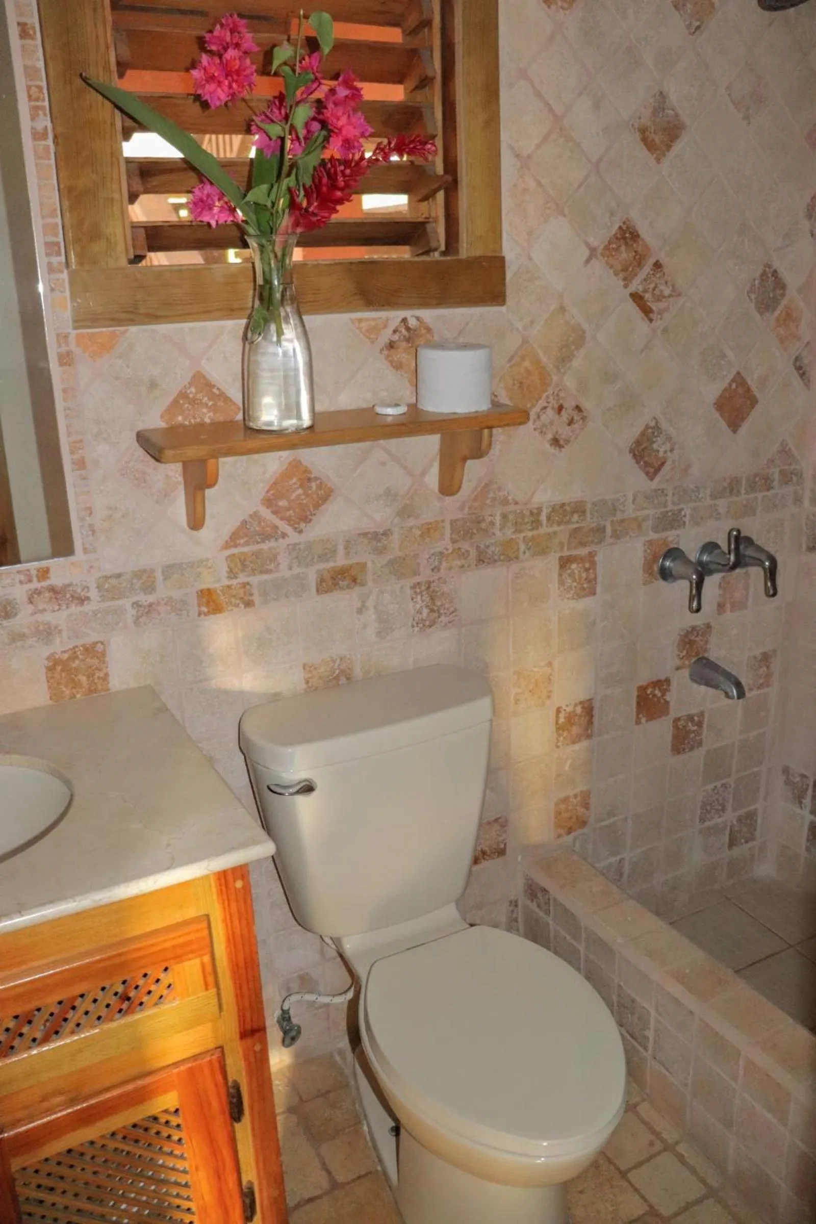 Hotel Posada Seremein ,West Bay ,Roatan