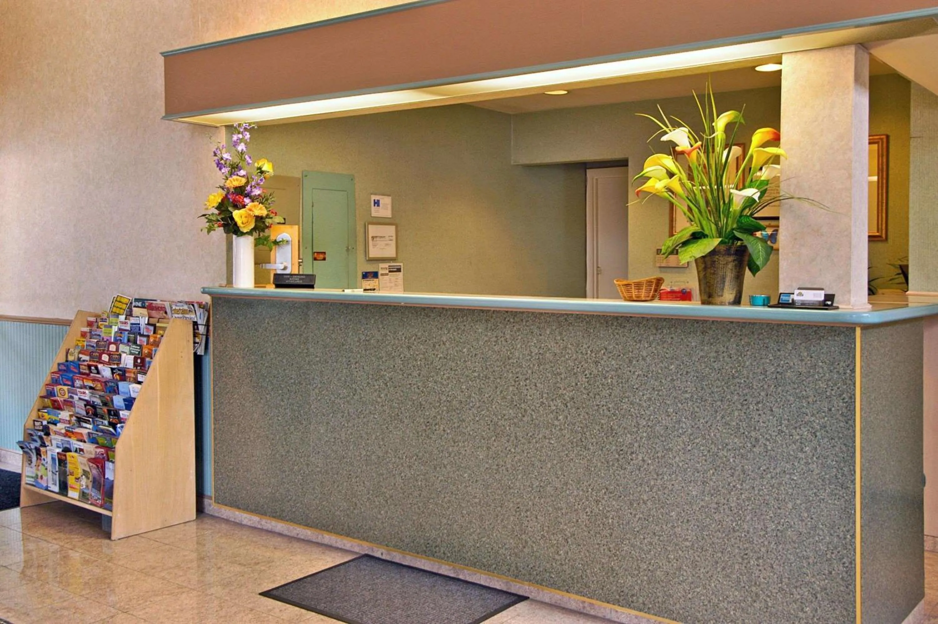 Lobby or reception in Mission Inn and Suites