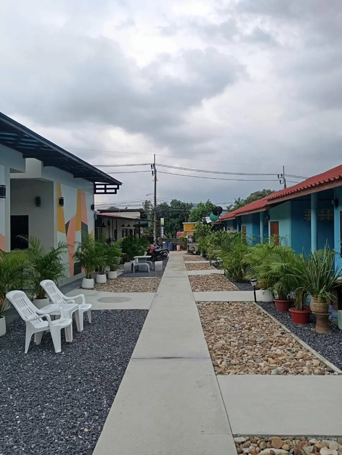 Seating area in SK Hometel Samui Airport