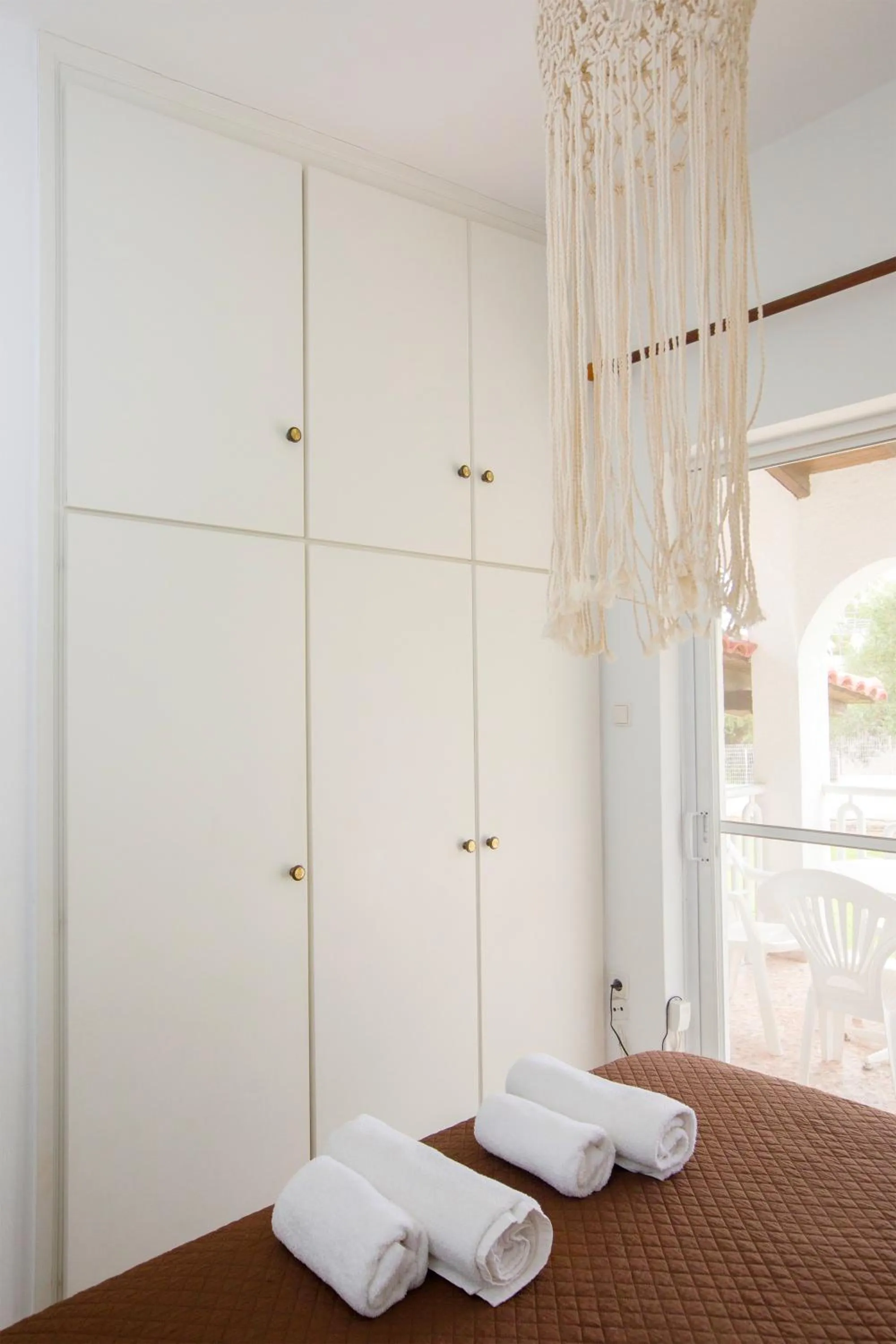 wardrobe, Bed in Blue Marine Village