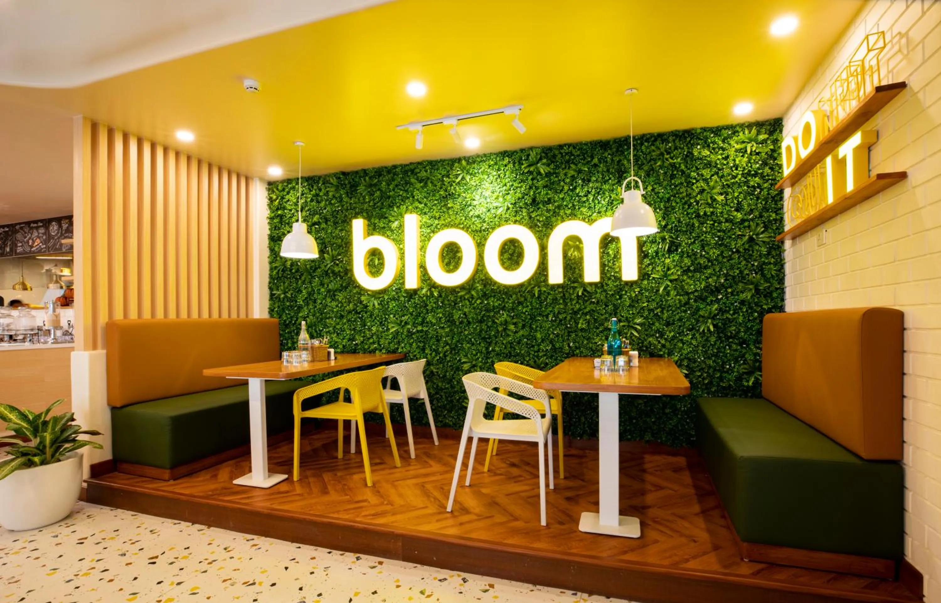 Restaurant/places to eat in Bloom Hub l ORR Marathahalli