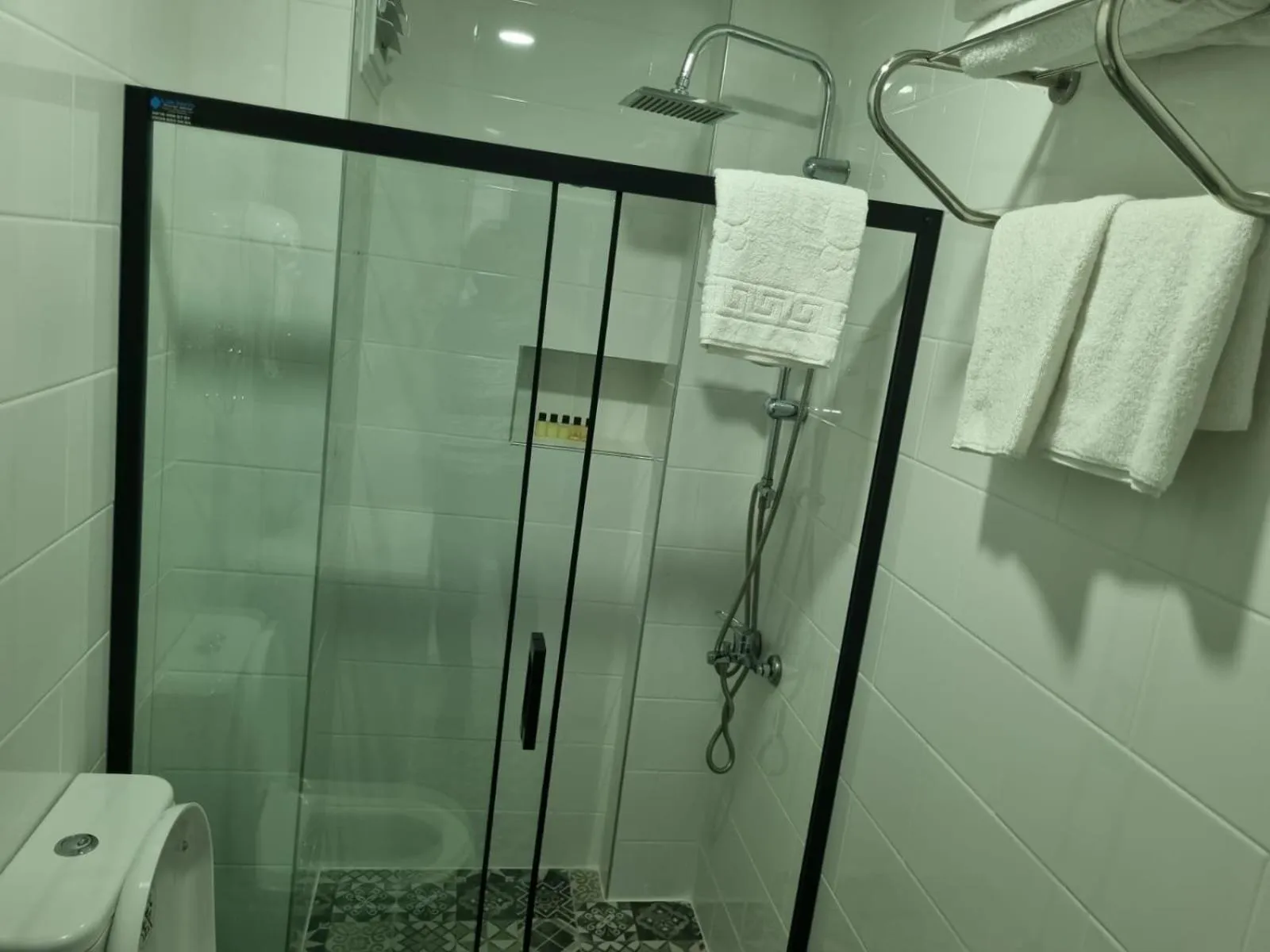 Shower in istanbul airport family suites hotel