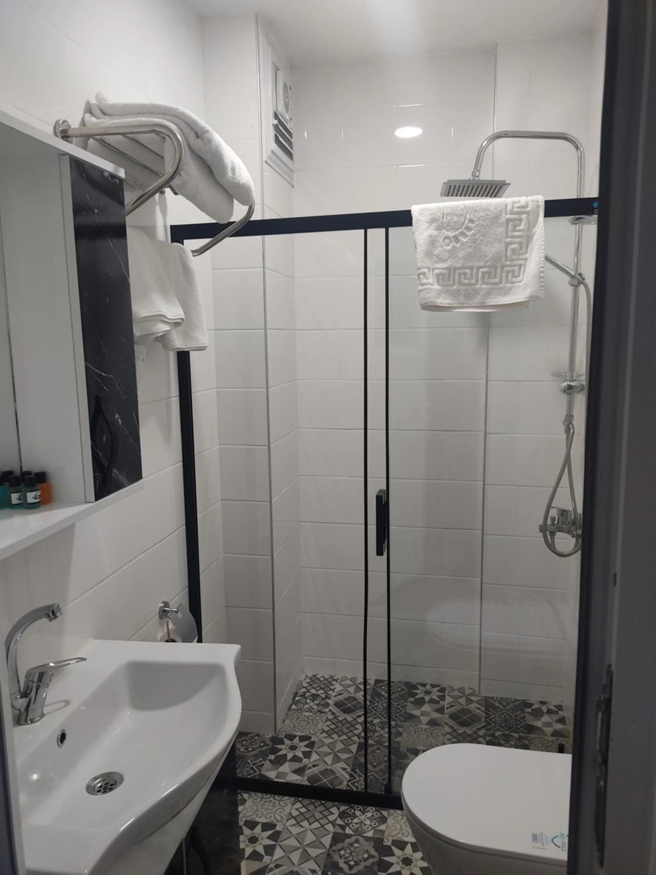 Bathroom in istanbul airport family suites hotel