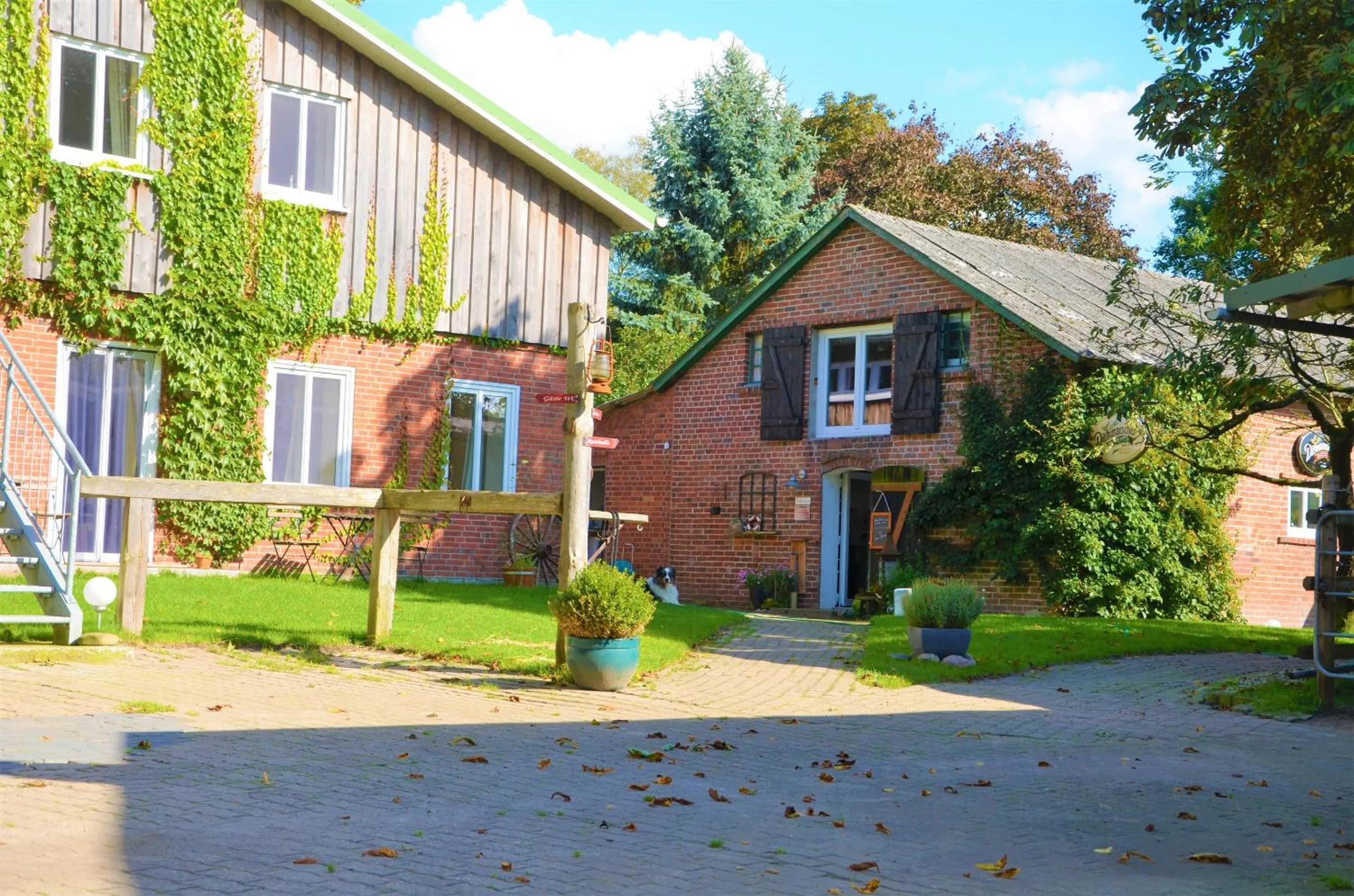 Property building in Landhotel Rehedyk