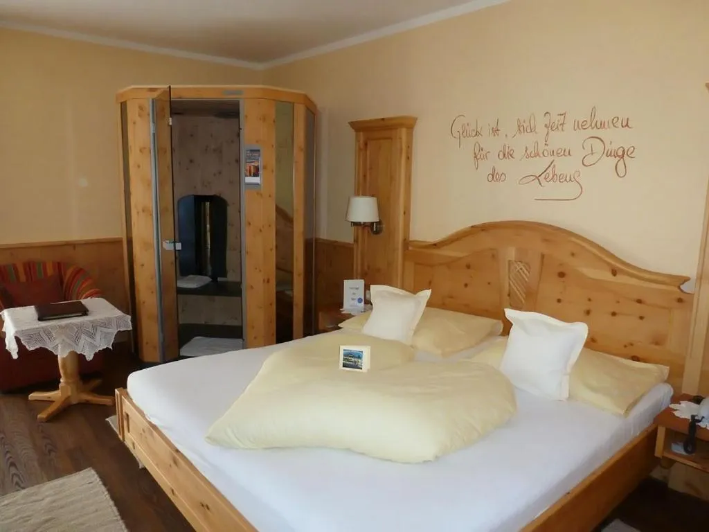 Photo of the whole room, Bed in Hotel Prechtlhof