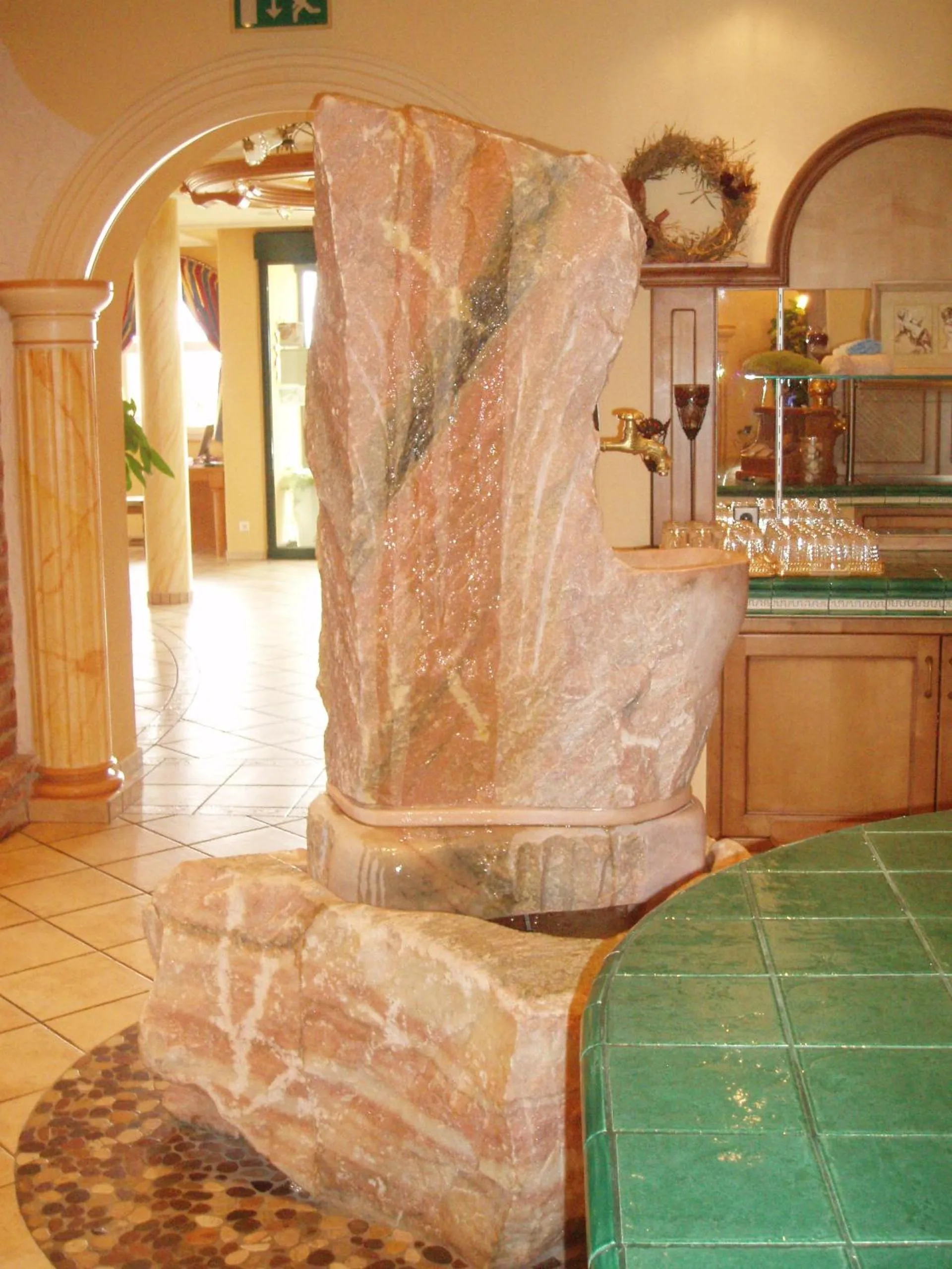 Restaurant/places to eat in Hotel Prechtlhof