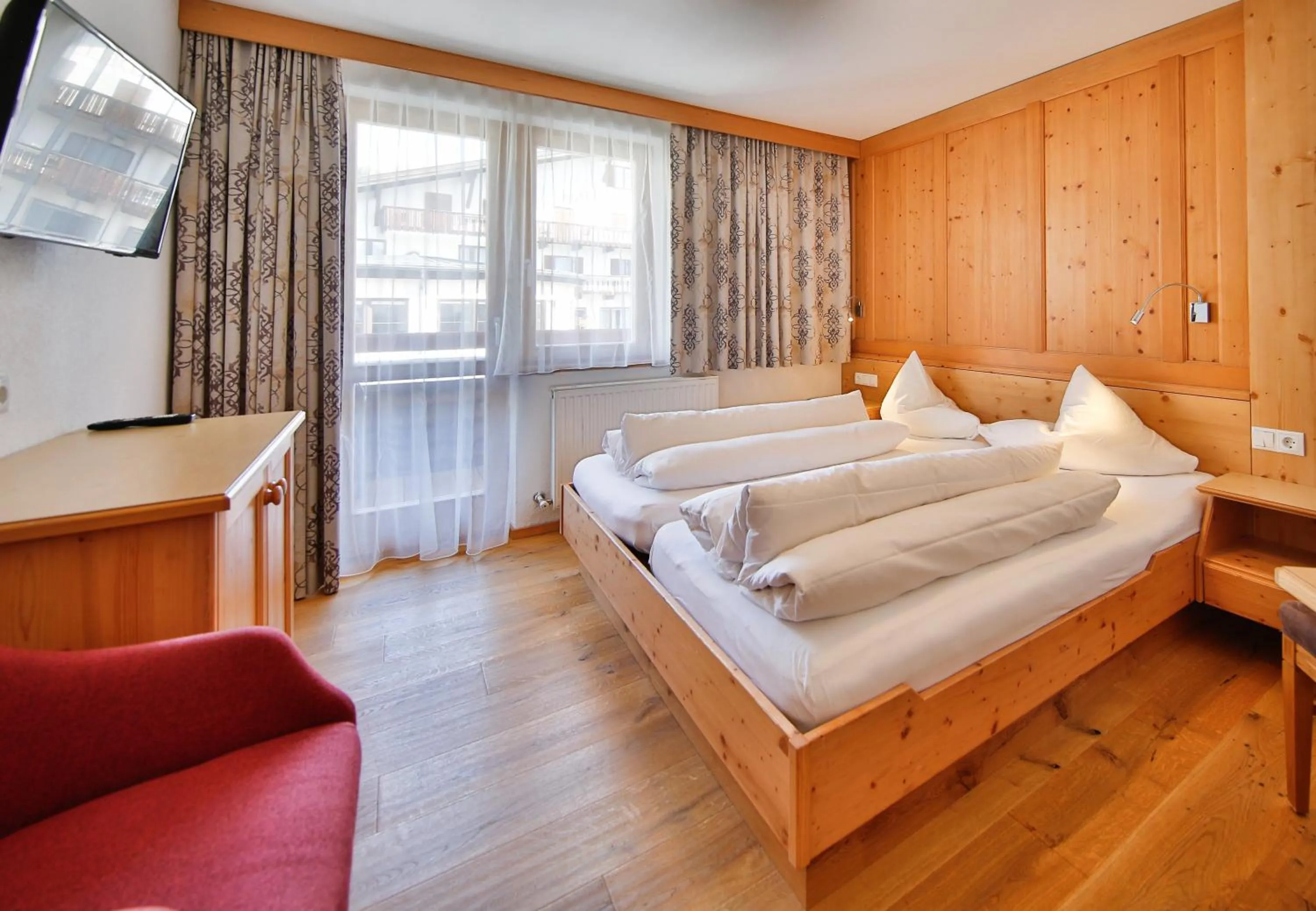 Bed in Hotel Astoria