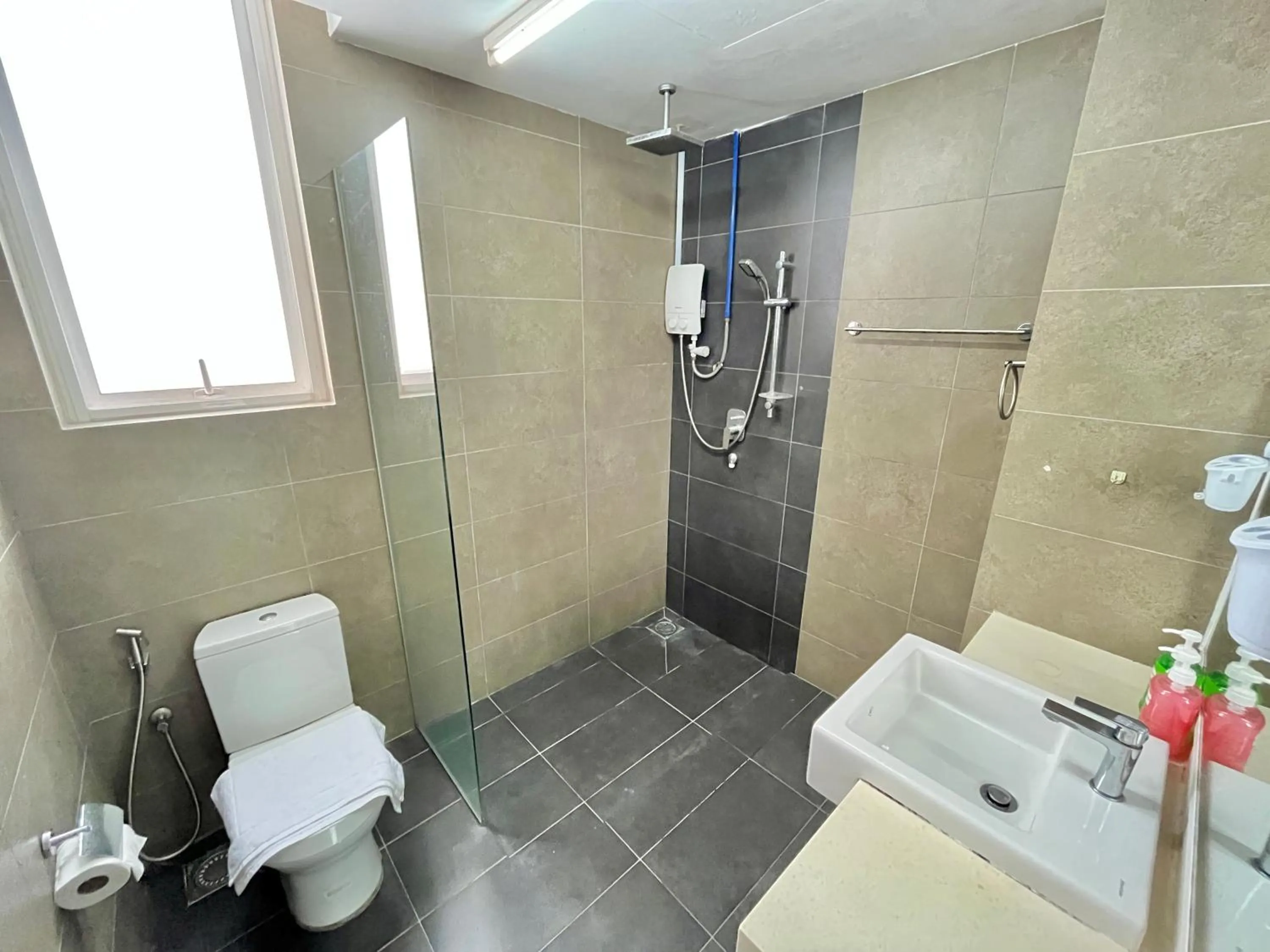 Bathroom in Setapak Central Signature Suites by Manhattan Group