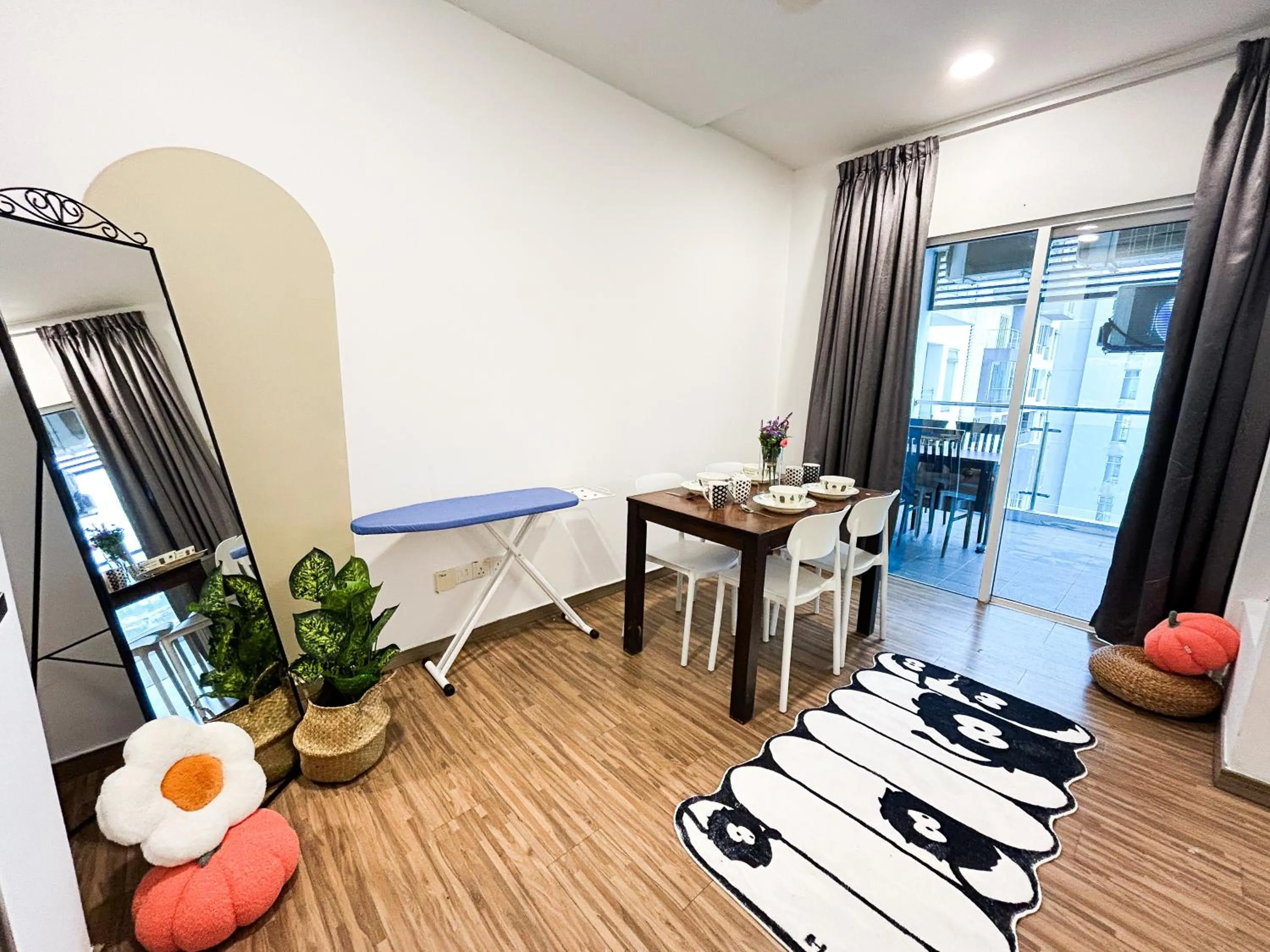 Dining area in Setapak Central Signature Suites by Manhattan Group