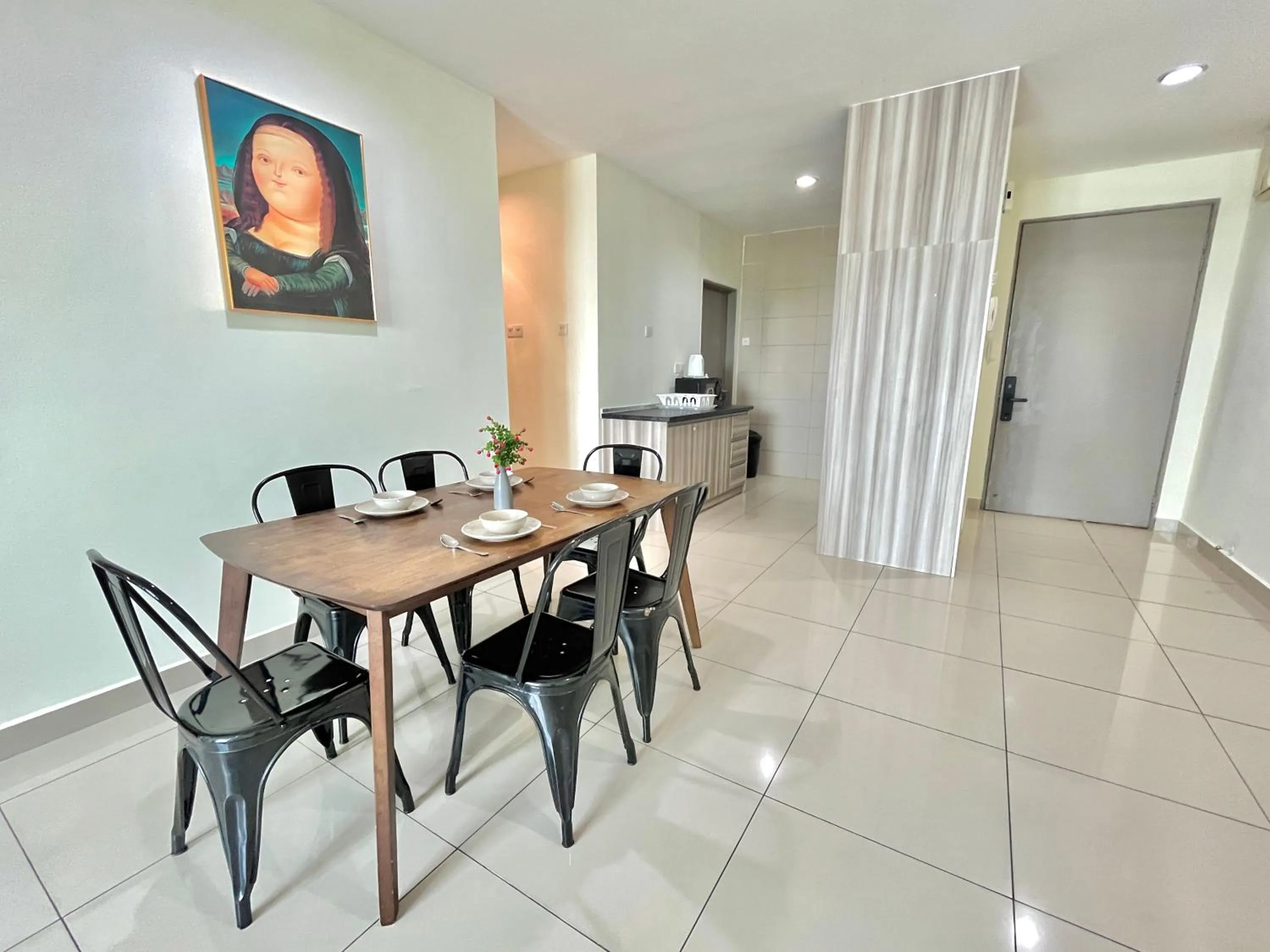 Dining area in Setapak Central Signature Suites by Manhattan Group