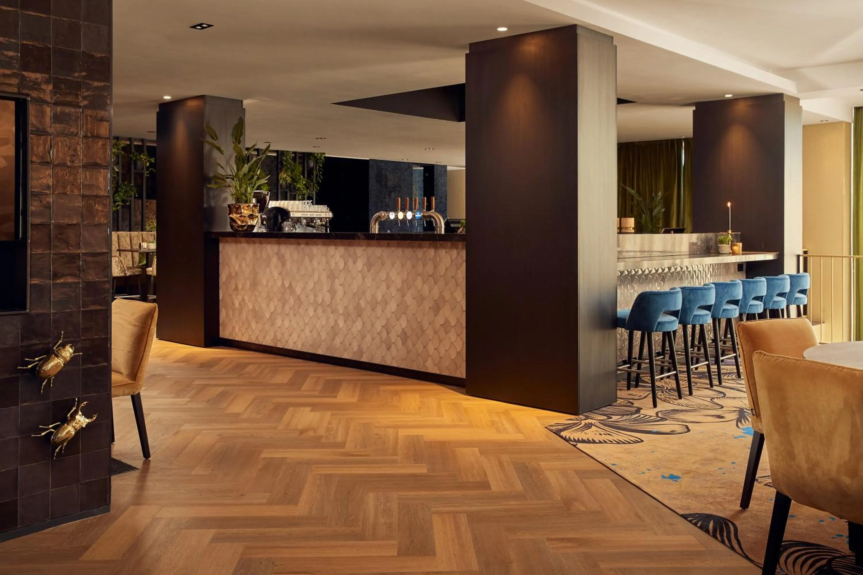 Lounge or bar in Van der Valk Hotel Leusden - Amersfoort